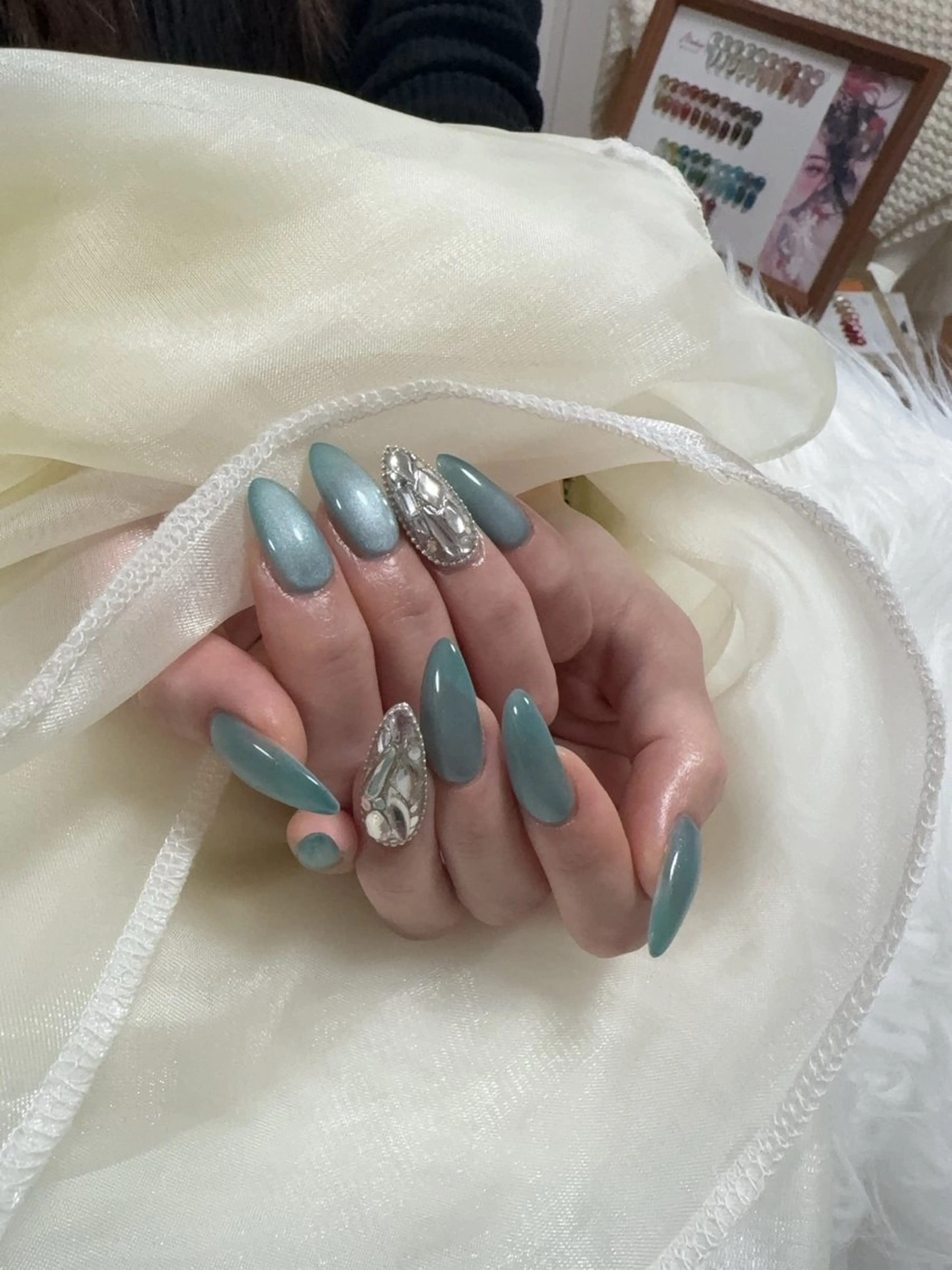 ネイル YOIネイルサロン所属・YOI ゆみのネイルデザイン