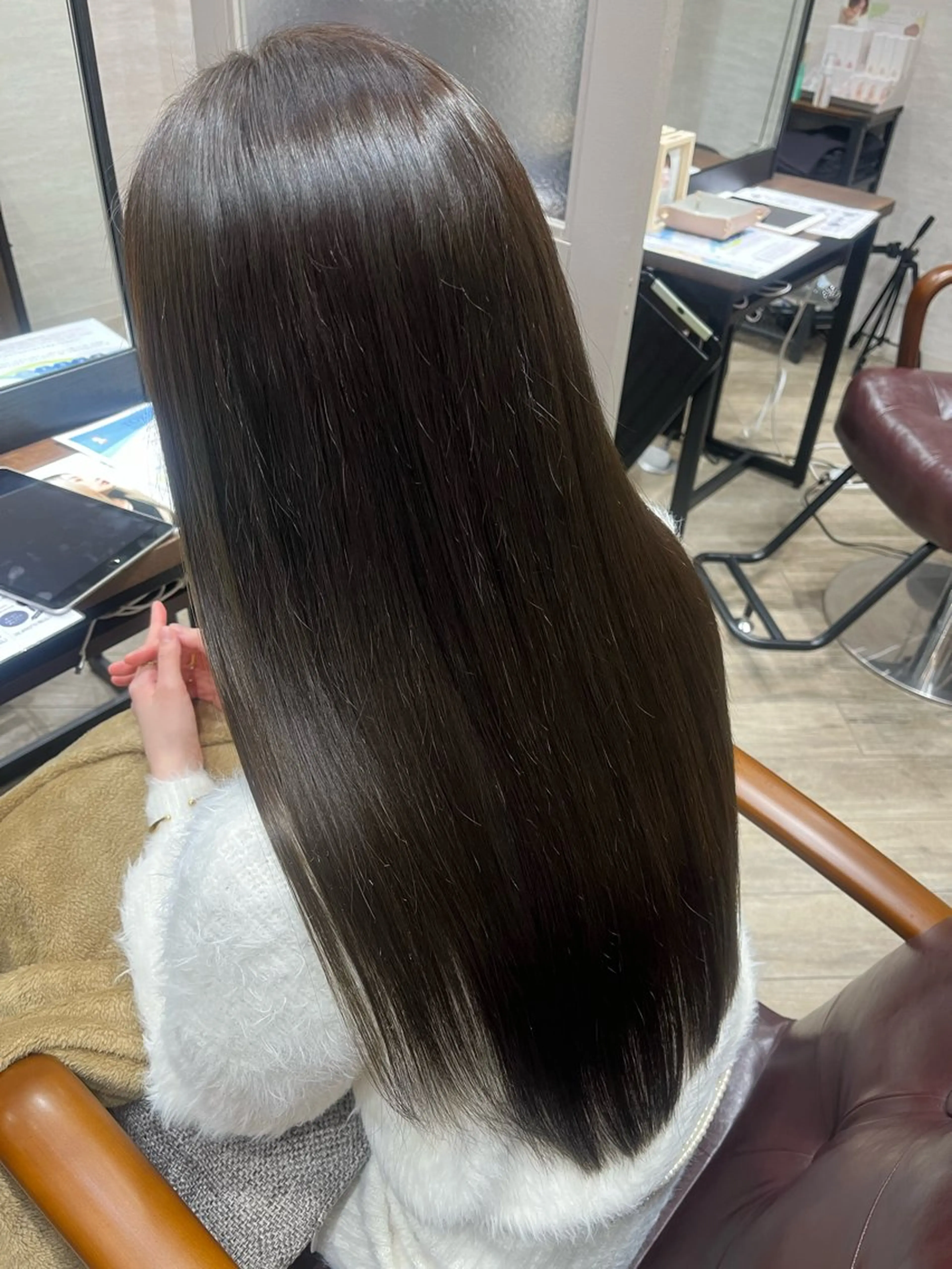 ロング カラー ブラウンカラー オリーブブラウン ヘアカラー トリートメント 🫧ぷる艶カラー🫧 Yuubi🦩のヘアスタイル