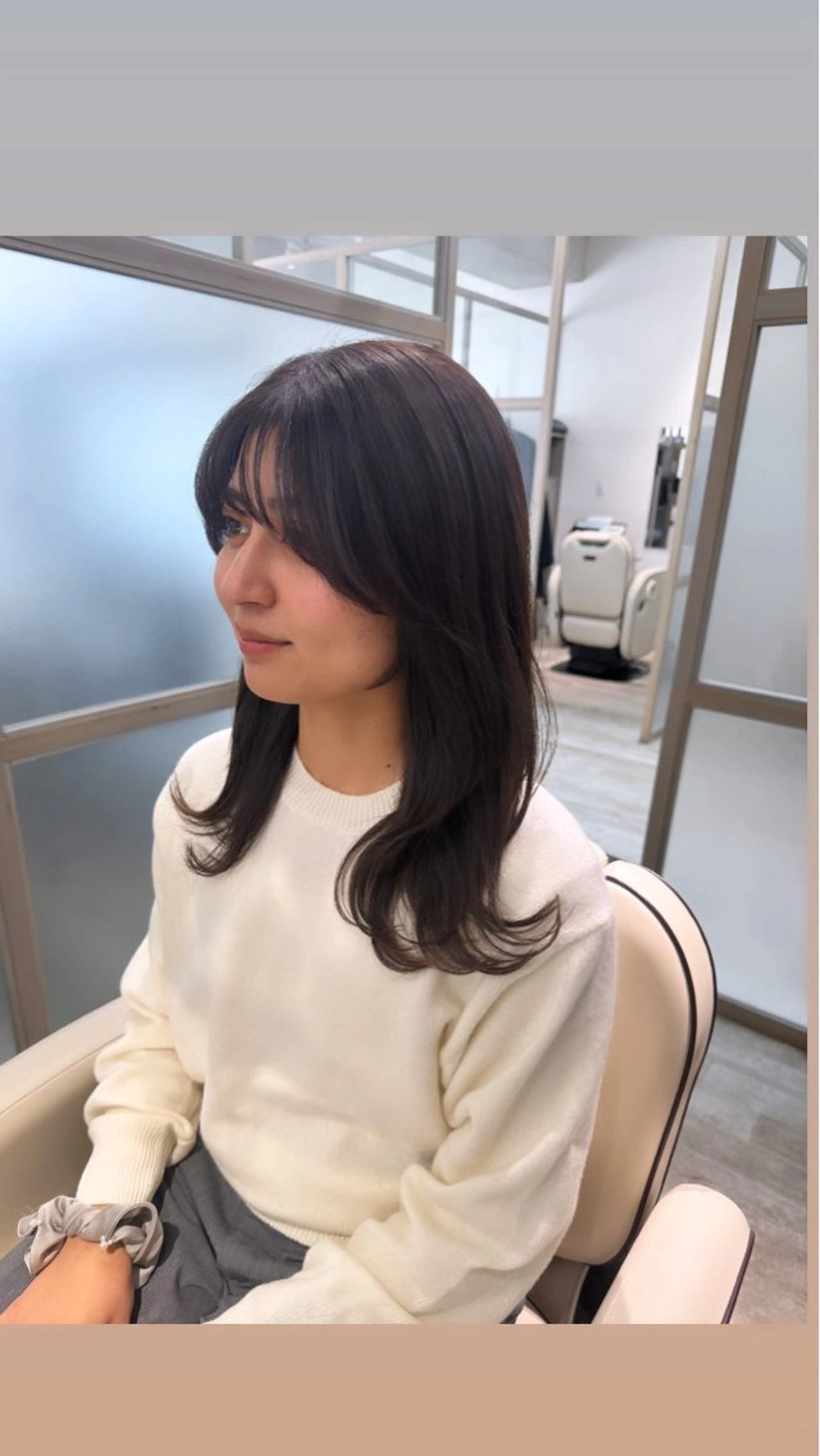 セミロング カラー くびれヘア 髪質改善×艶カラー Haruのヘアスタイル