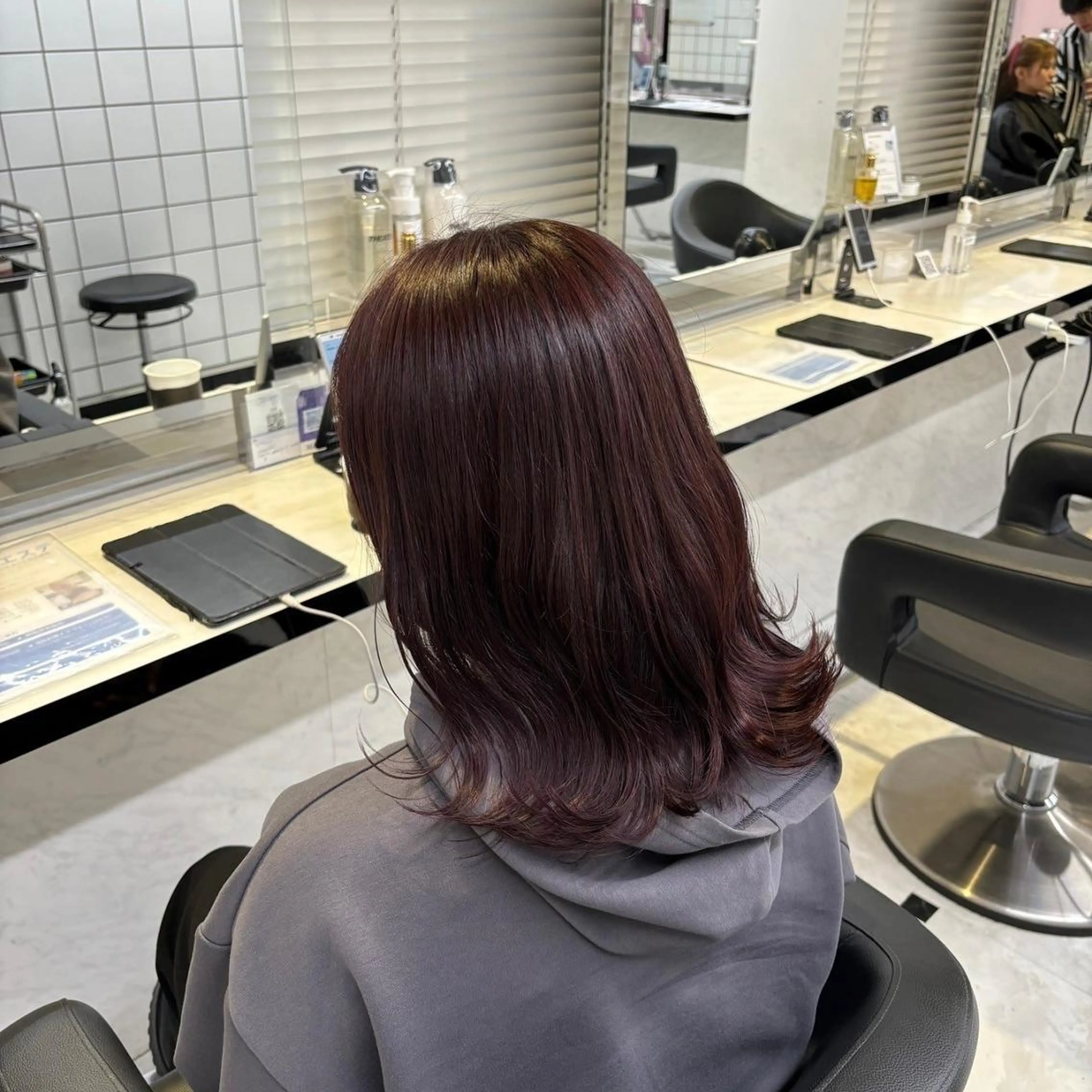 カラー ヘアカラー トリートメント 艶髪/韓国レイヤー 🤍Houtoのヘアスタイル