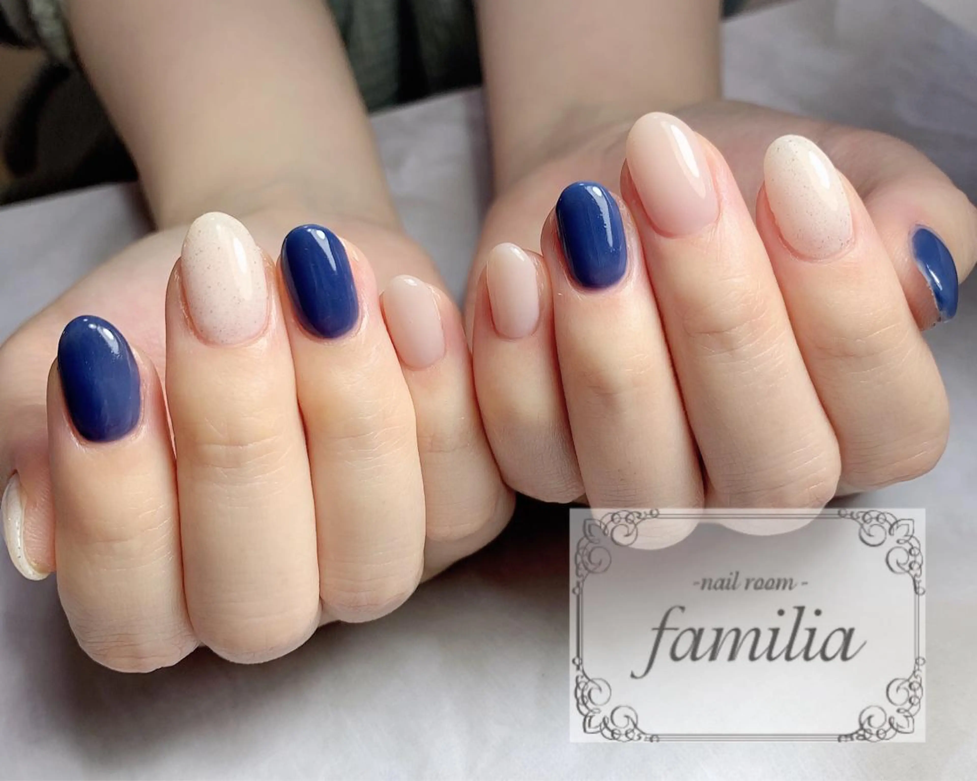 ネイル ハンドネイル -nailroom- familiaのネイルデザイン