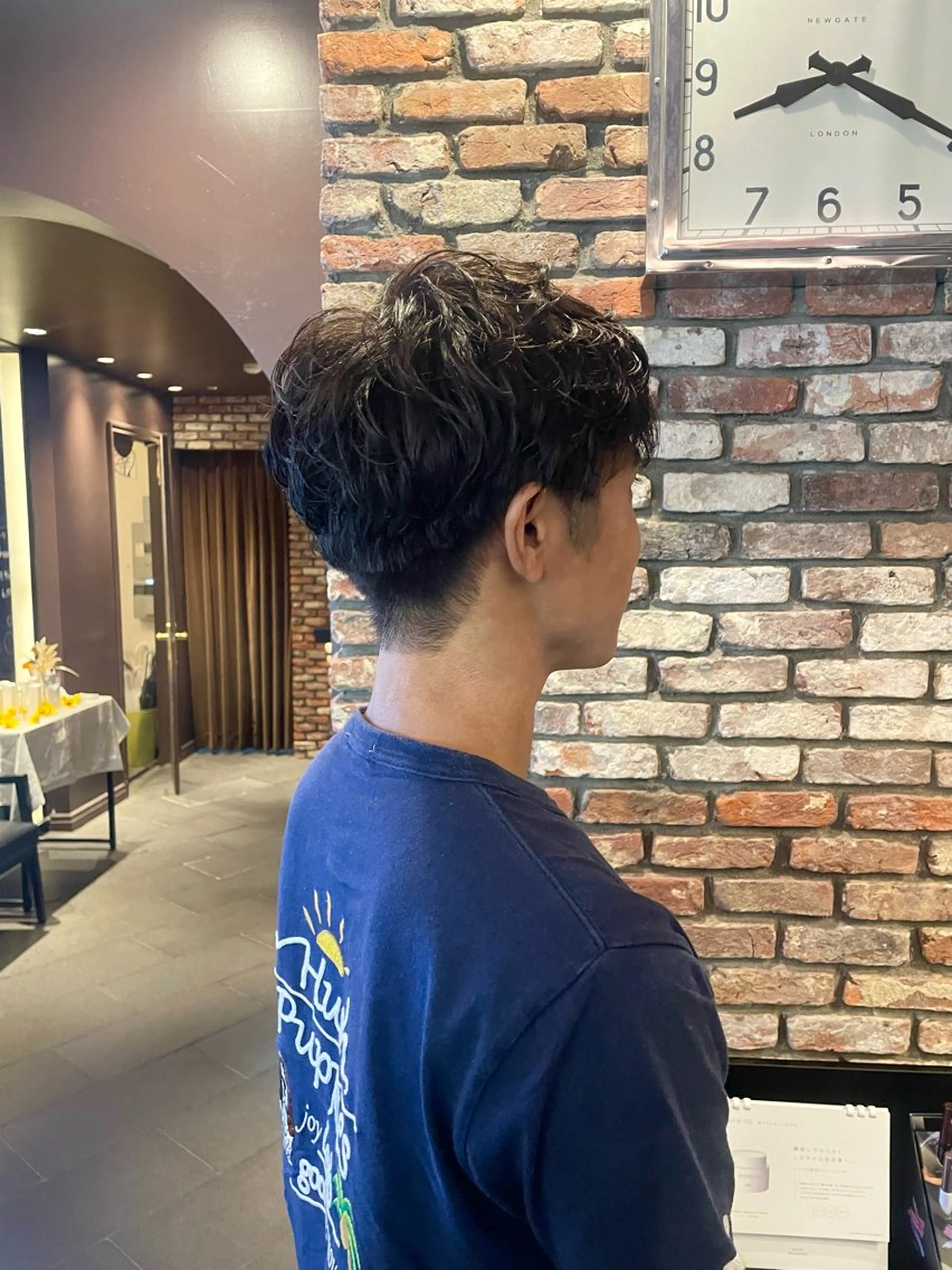 メンズ マッシュ メンズパーマ ショート 顔周りレイヤー/マオのヘアスタイル