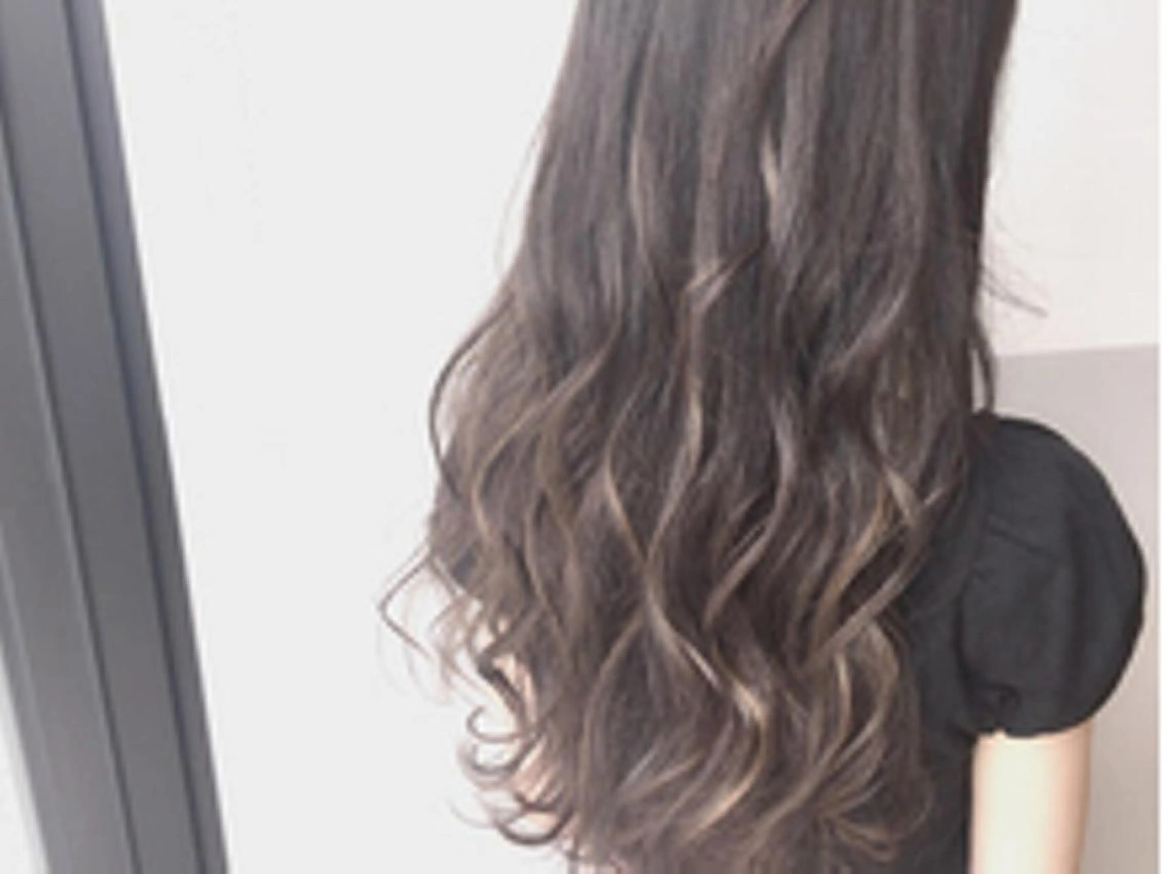 ロング カラー 透明感カラー 美髪ヘア 藤田友輝のヘアスタイル