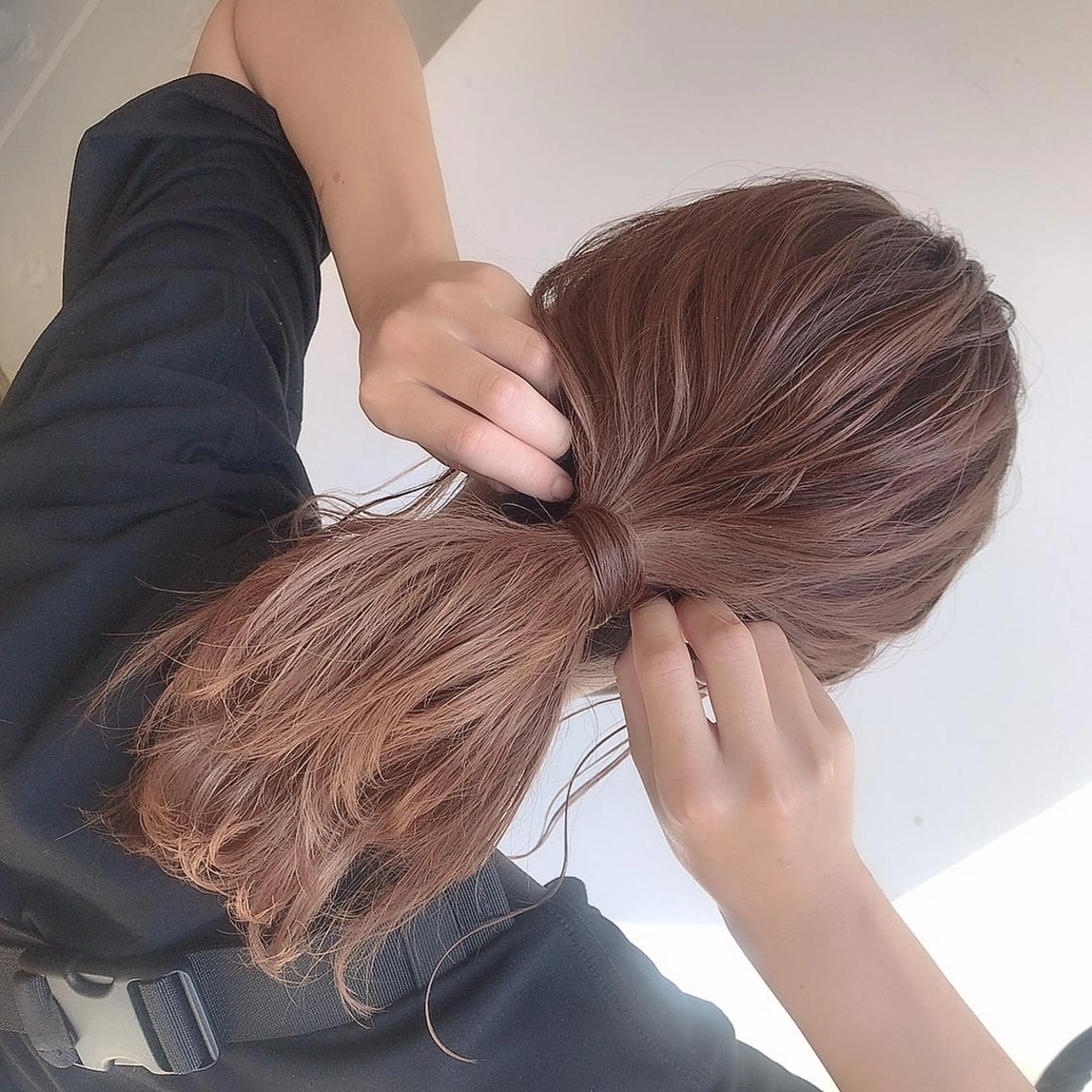 ミディアム カラー ビューティービースト 新宿のヘアスタイル