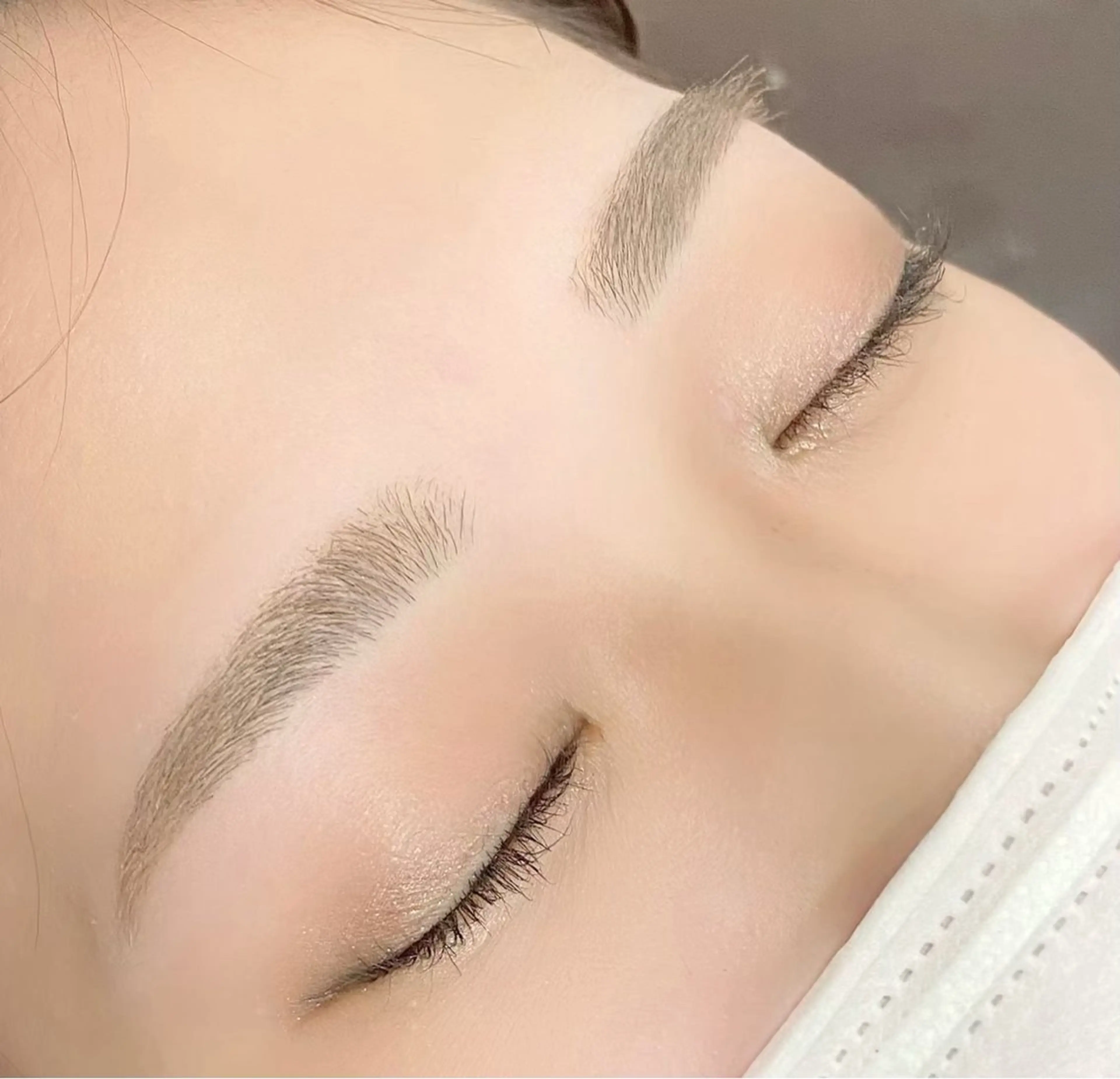 アイブロウ メンズアイブロウ MAXIの眉毛・アイブロウイメージ