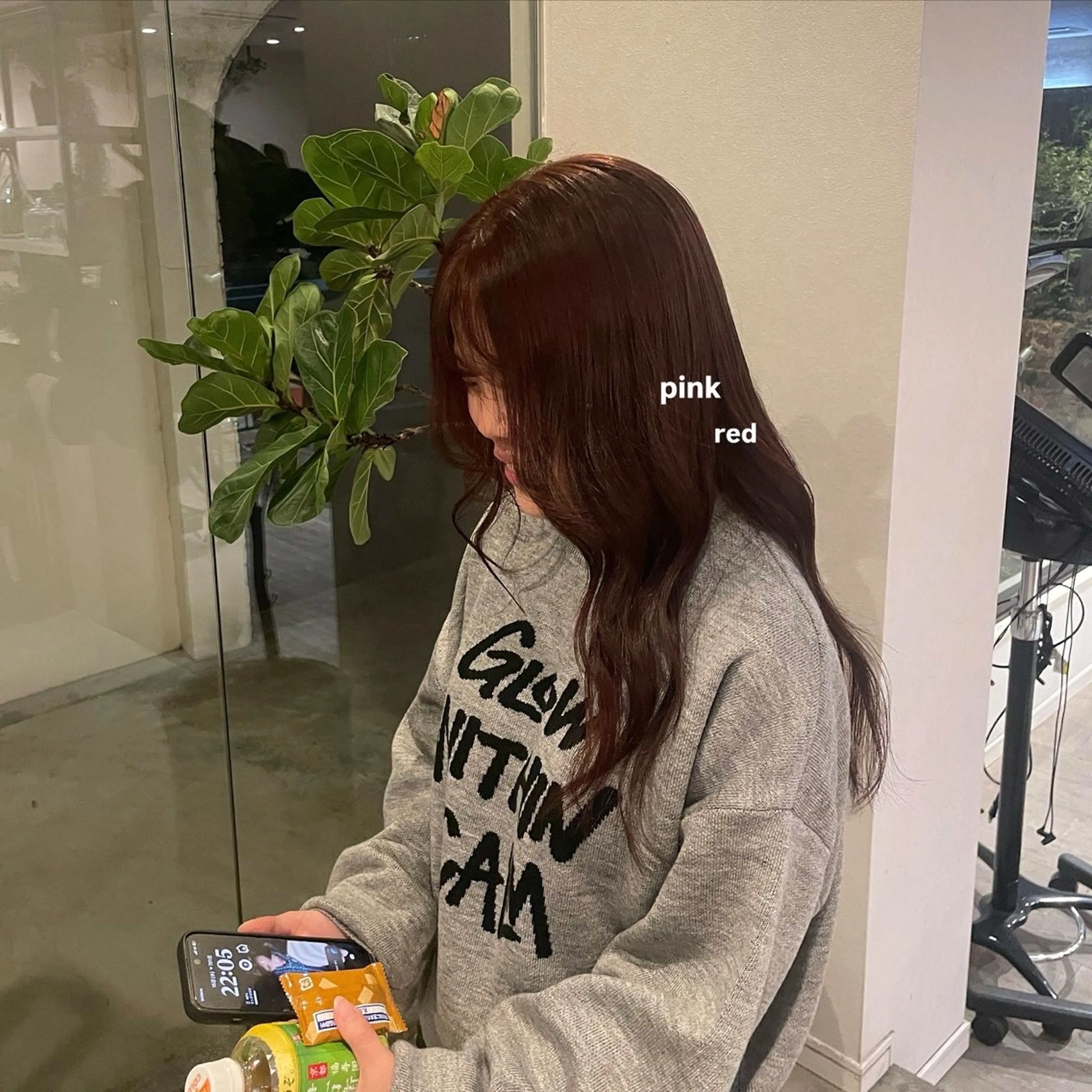 ロング 南場 智美のヘアスタイル