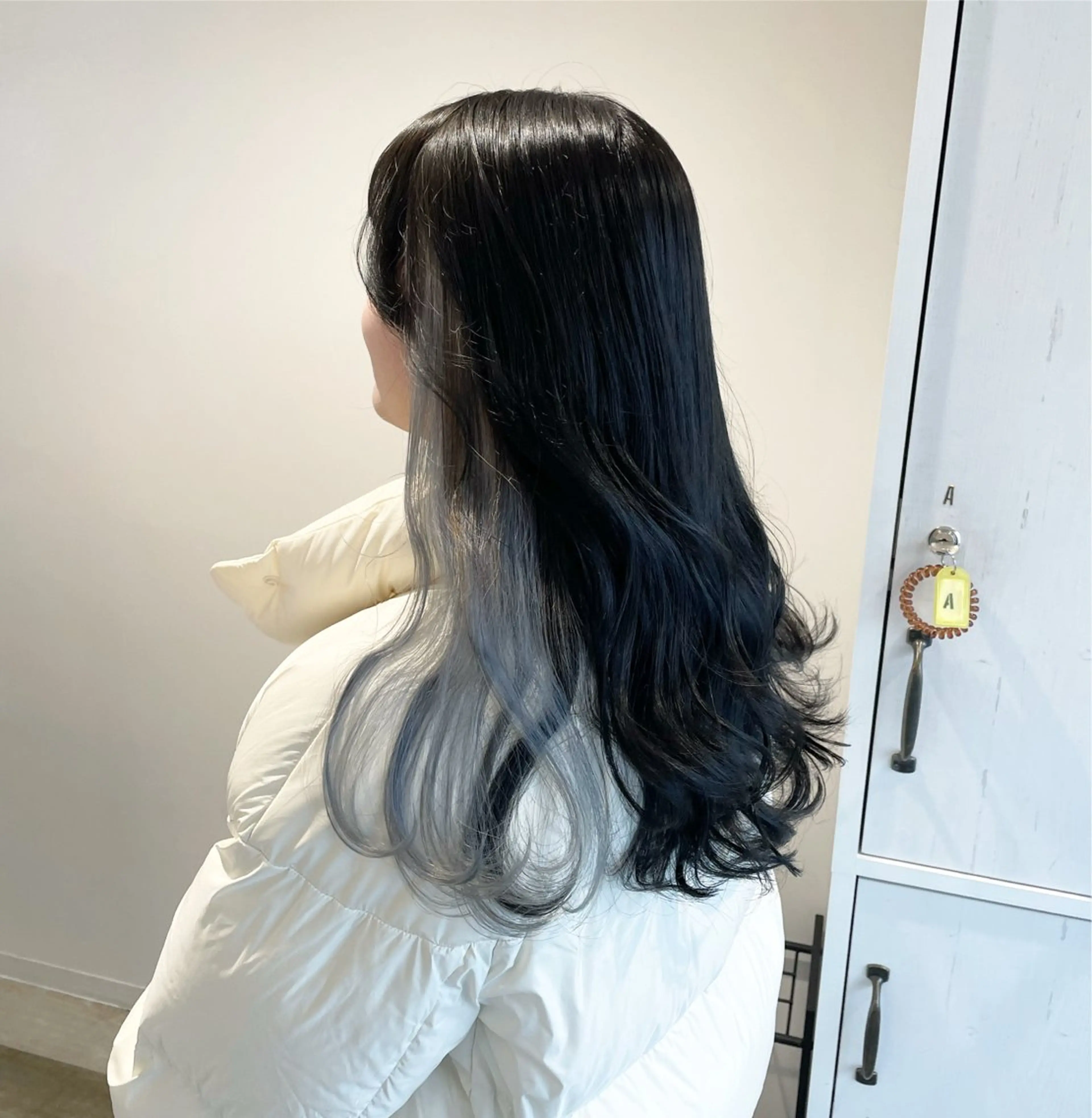 セミロング 宝塚南口徒歩2分 ルイスのヘアスタイル
