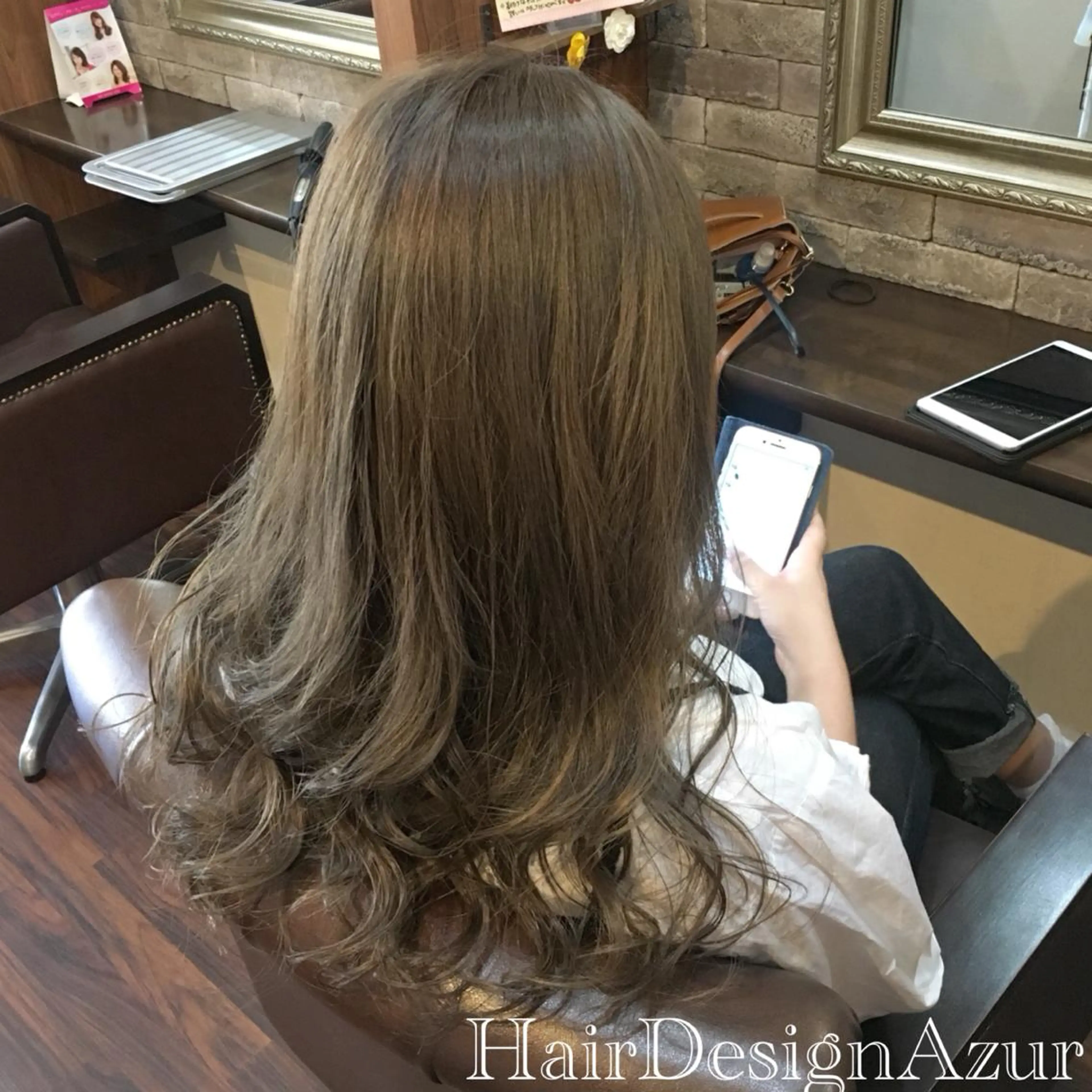 ロング カラー HairDesign Azurのヘアスタイル