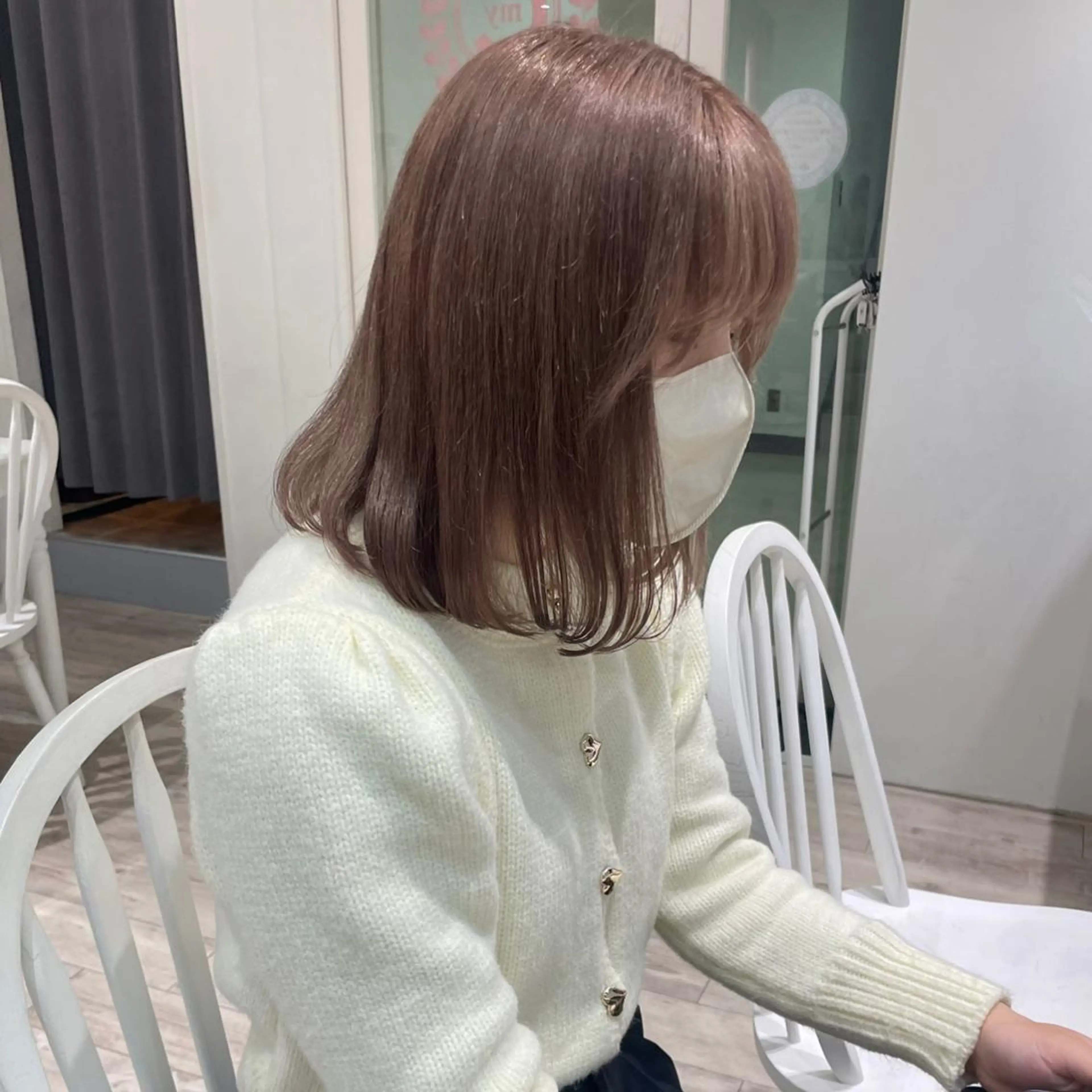 【 🩰🤍人気No.1“透明感たっぷり✨艶感たっぷり✨”カラー🩰🤍】イルミナカラー+7種トリートメント付き🧴の写真