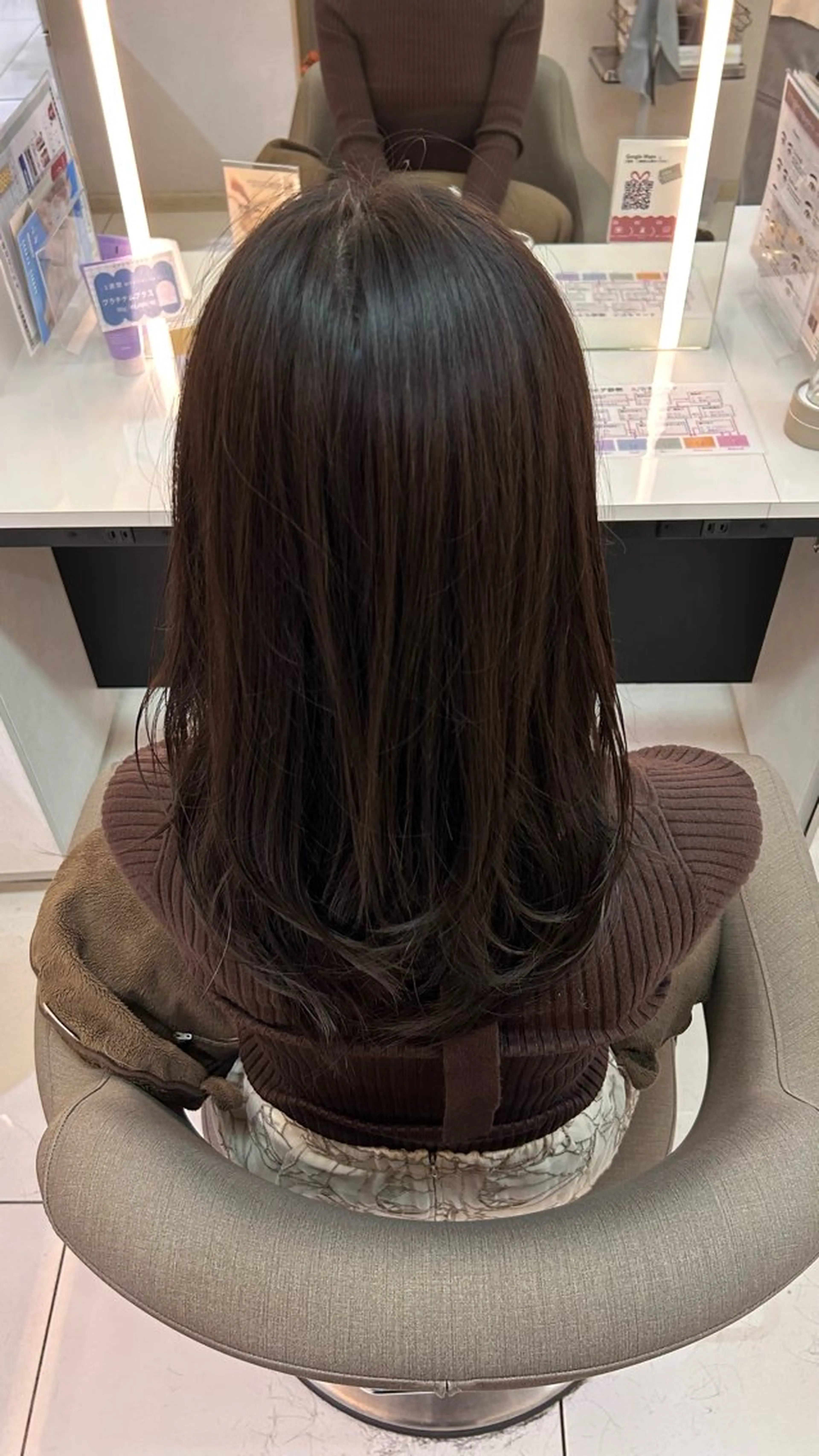 【minimo限定】ミディアムヘアのみレディースカットの写真