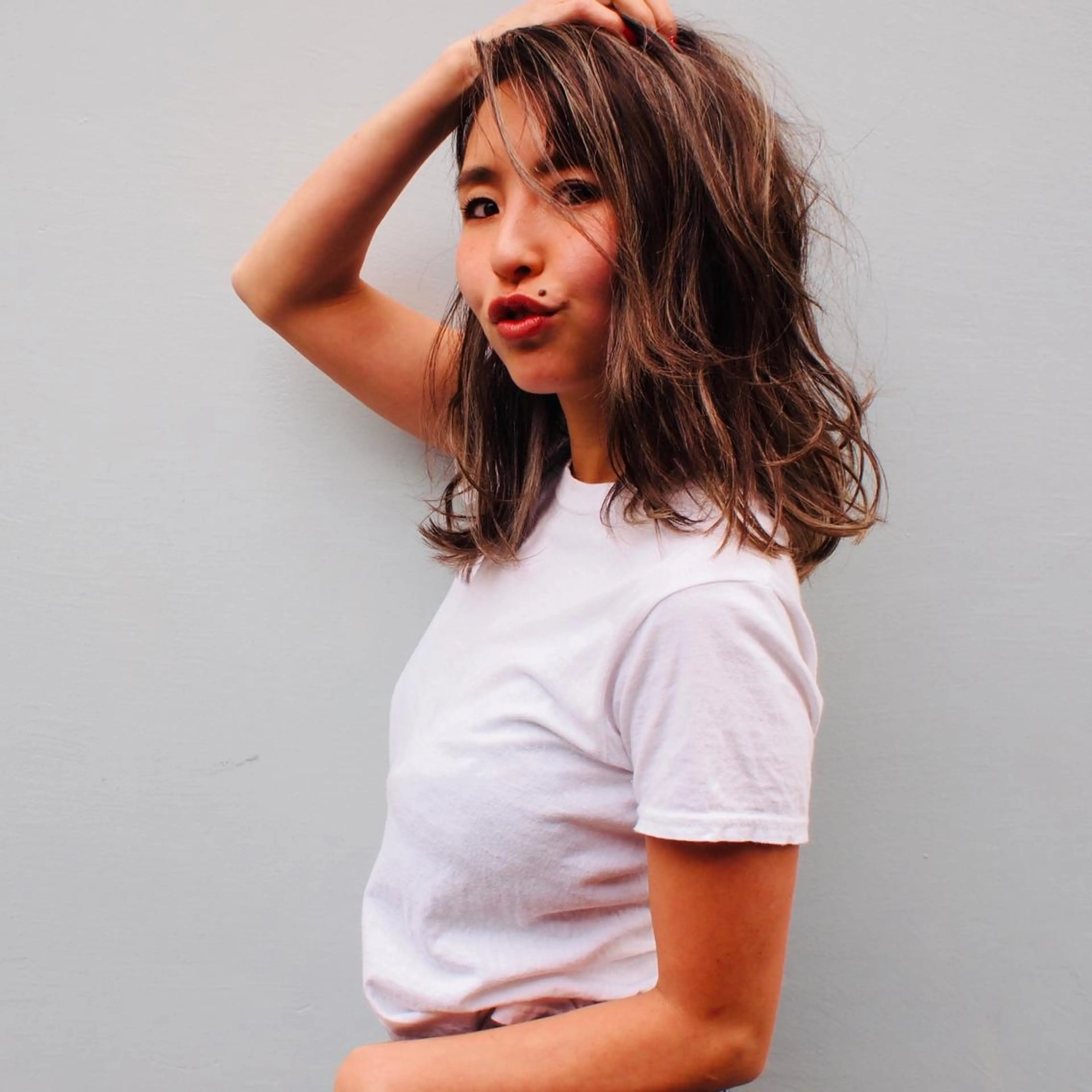 セミロング カラー 柳下 涼のヘアスタイル