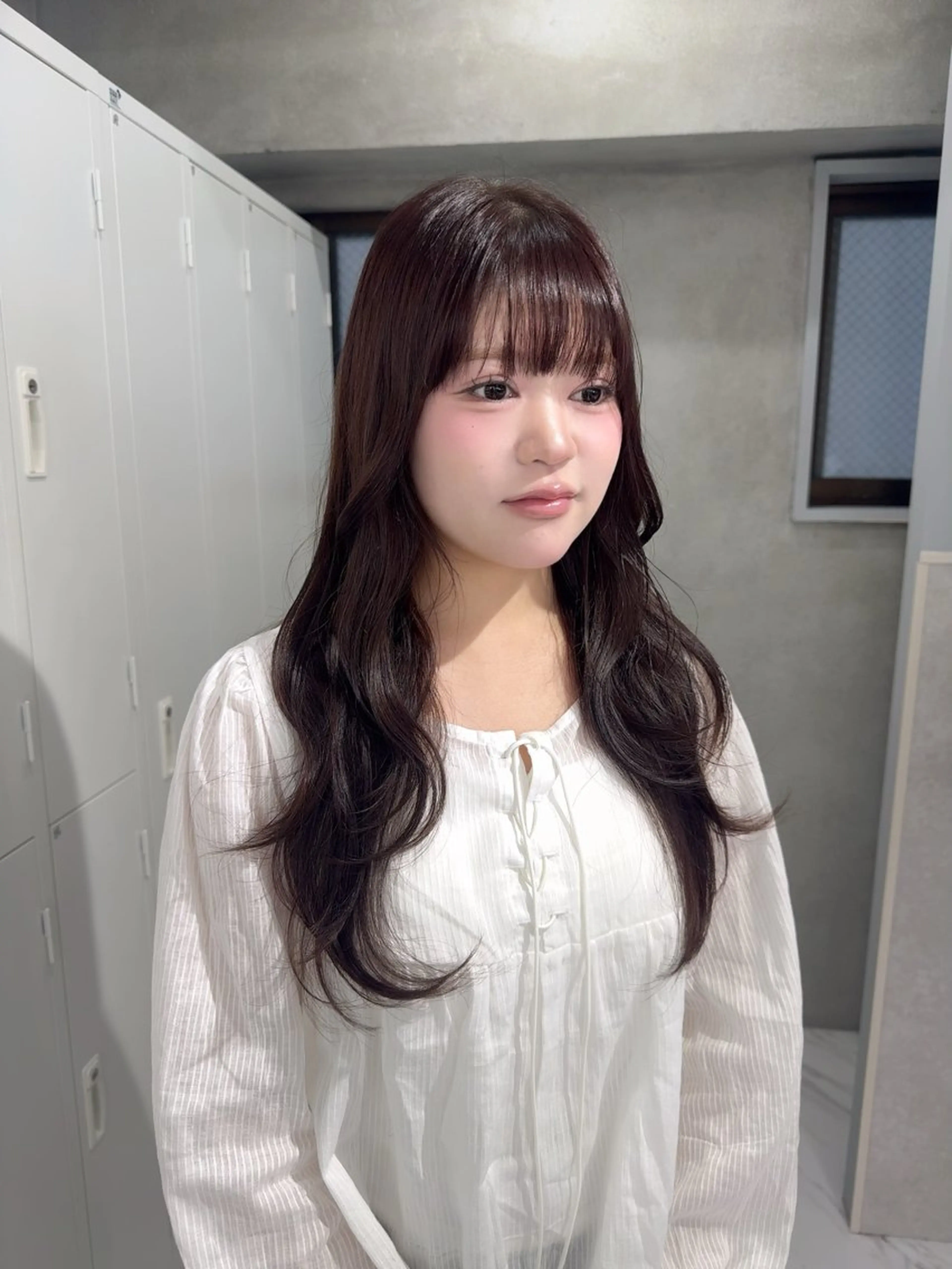 ロング ハッシュカット レイヤーカット カット ヘアカラー トリートメント Mana/ハイトー ン/レイヤー/ウルフのヘアスタイル