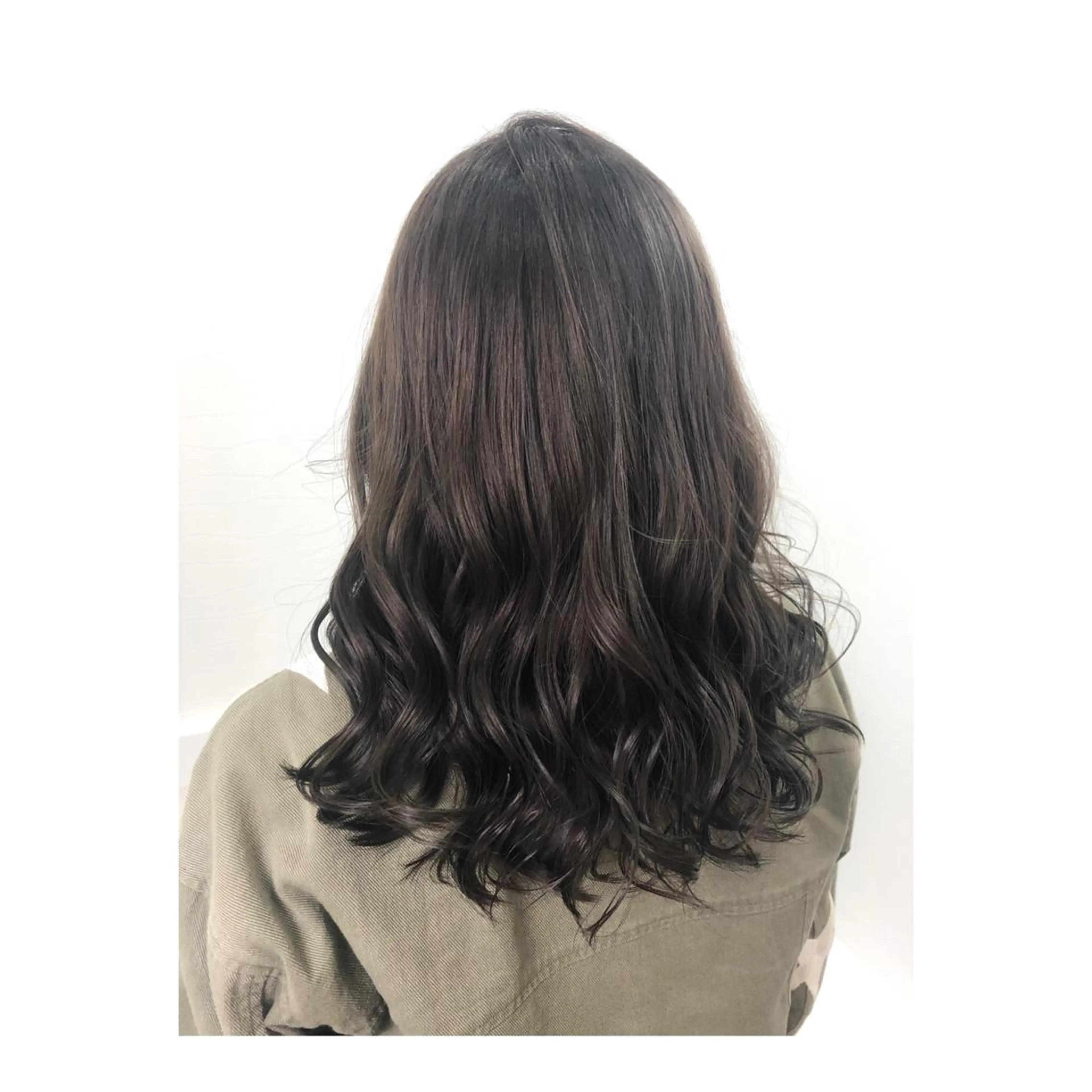 ロング カラー YUIMARL なつきのヘアスタイル