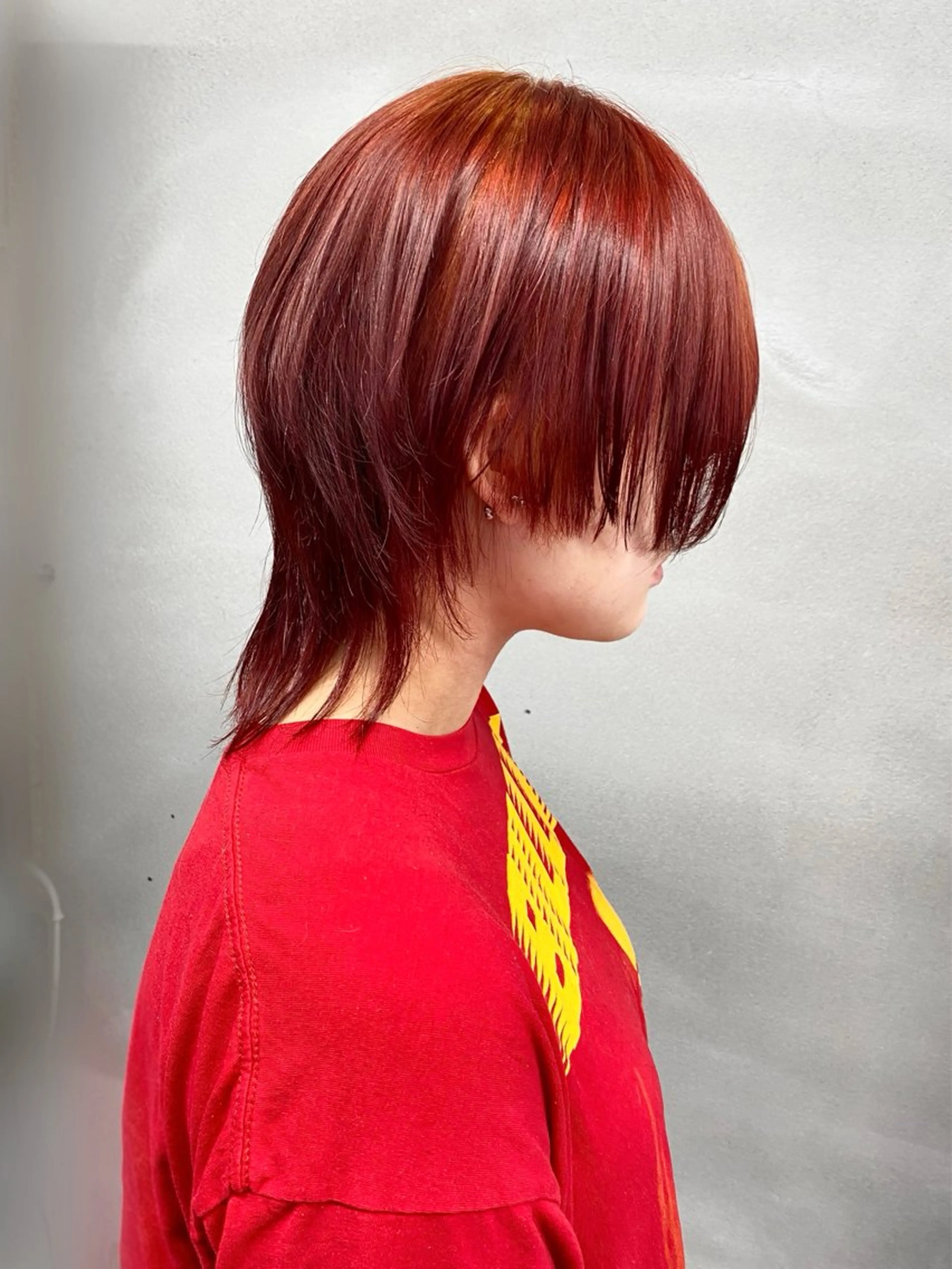 セミロング カラー 抜きっぱなしブロンド デザインカラー レッドカラー ボブ 顔まわりレイヤー 柏 デザインカラー/ レイヤー🐣シオリのヘアスタイル