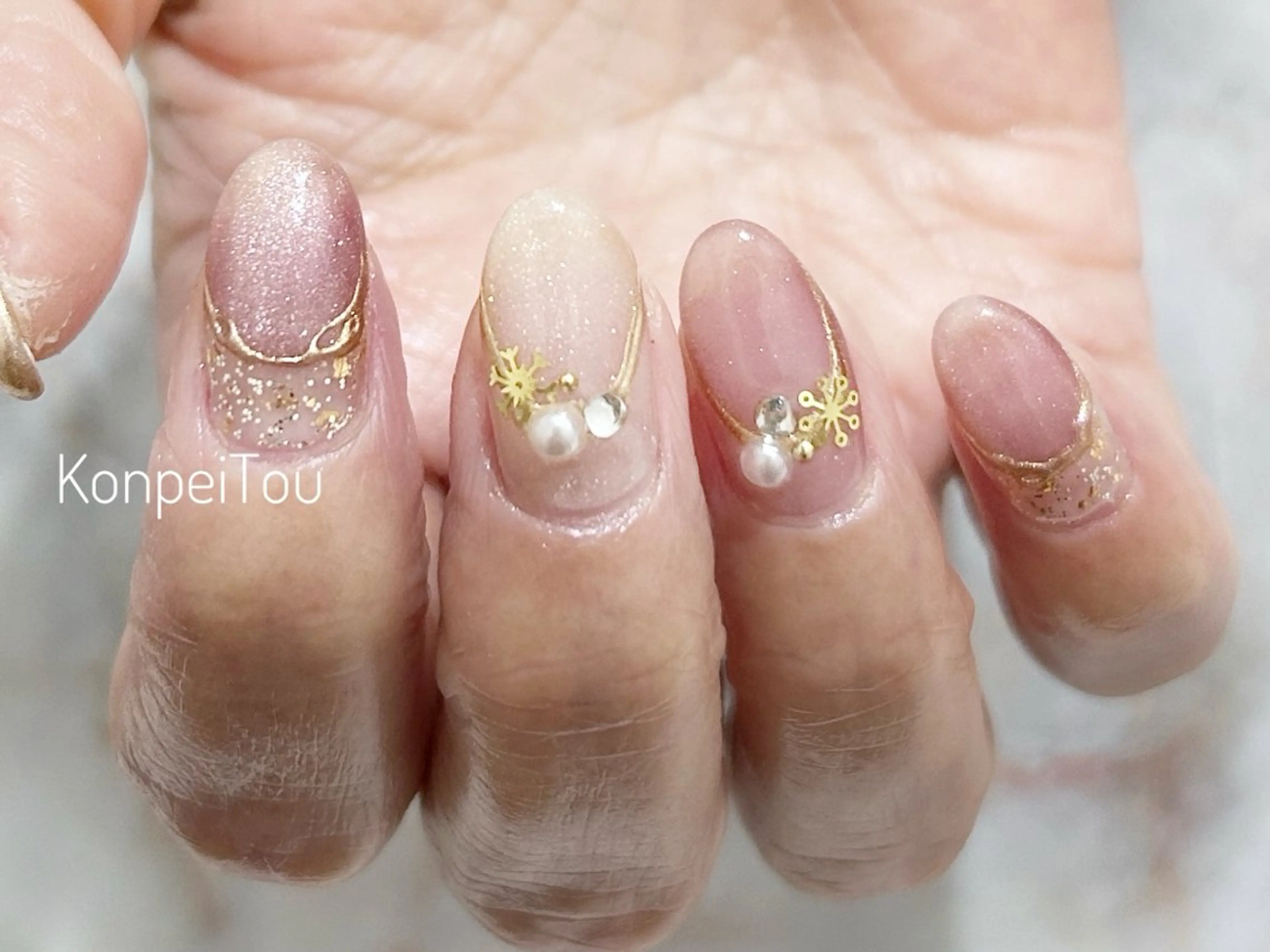 ネイル ハンドネイル おうちのネイルサロン konpeiTou〜こんぺいとう〜所属・おうちのネイルサロン KonpeiTouのネイルデザイン
