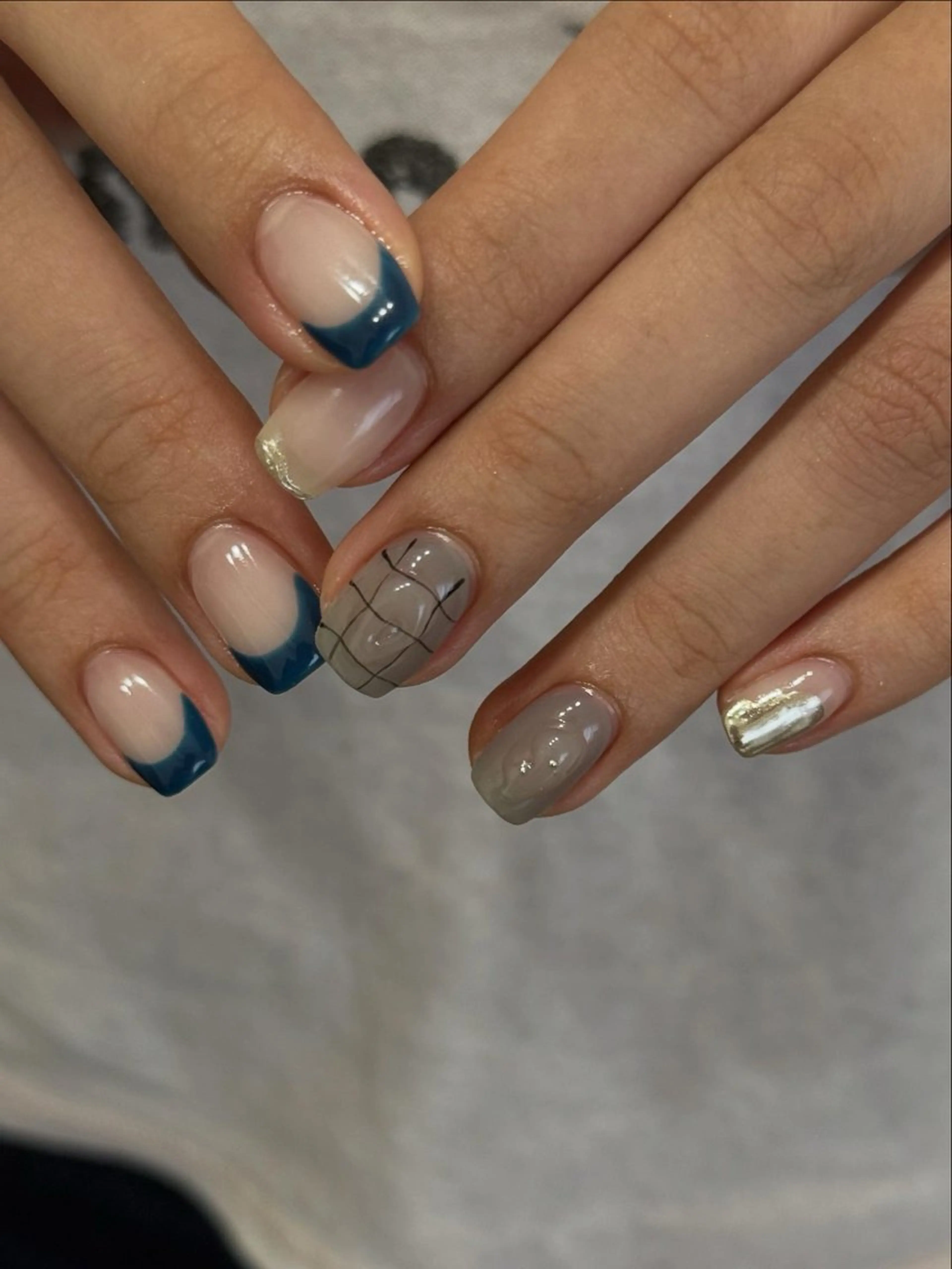 ネイル kiii.__ ✴︎*のネイルデザイン