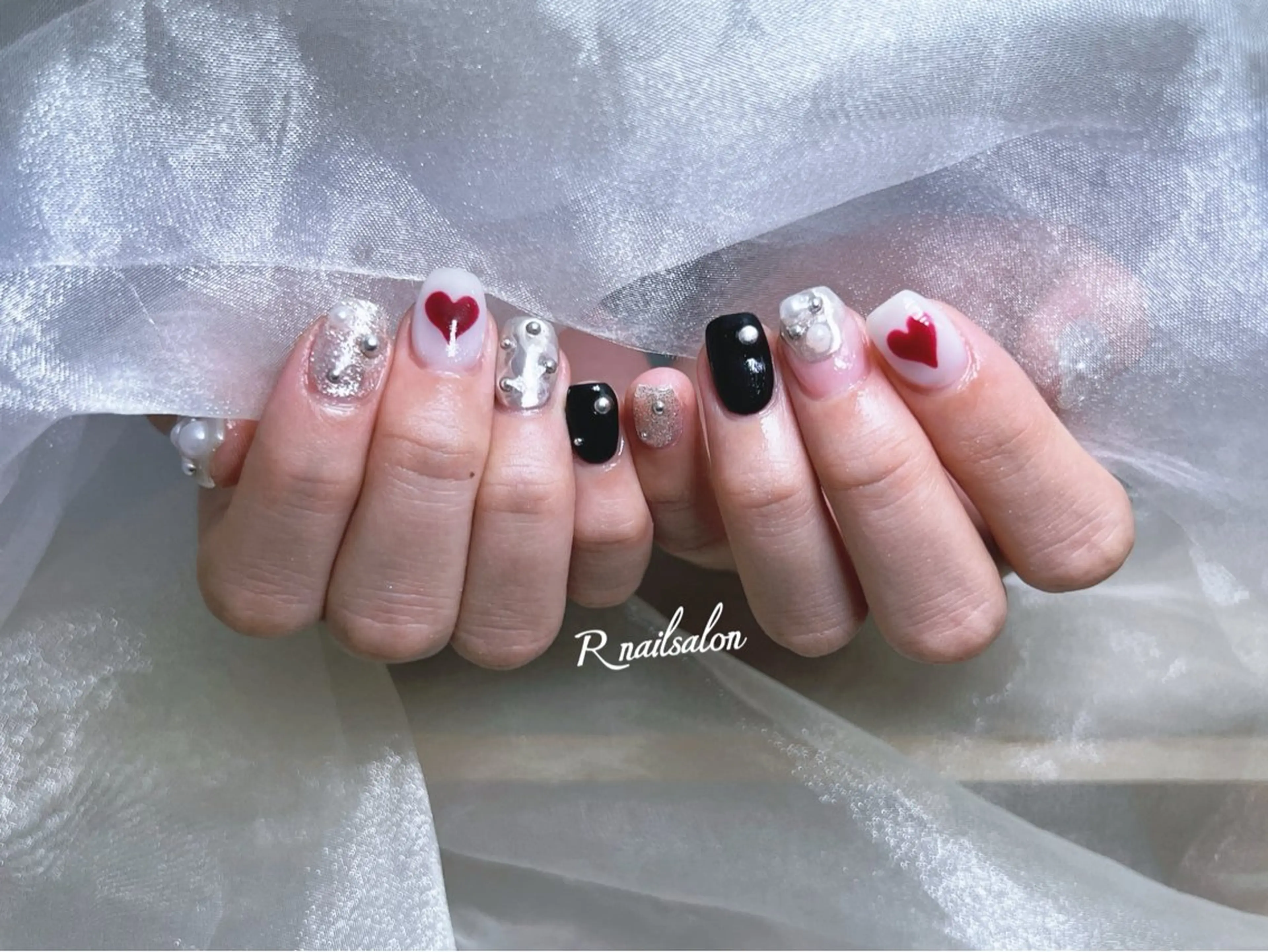 セミロング R NAILSALONのネイルデザイン