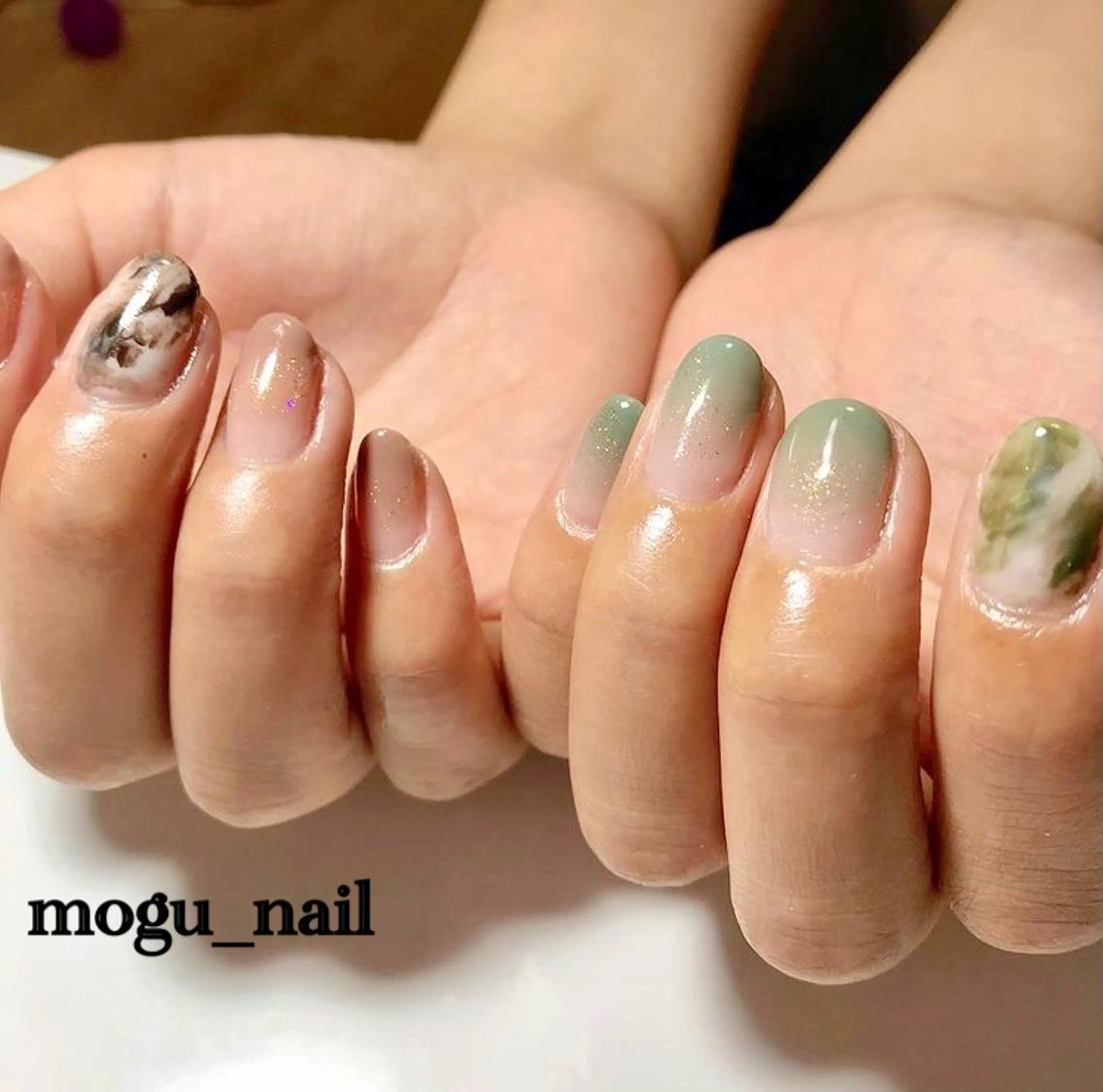 ネイル Mogu_ nailのネイルデザイン