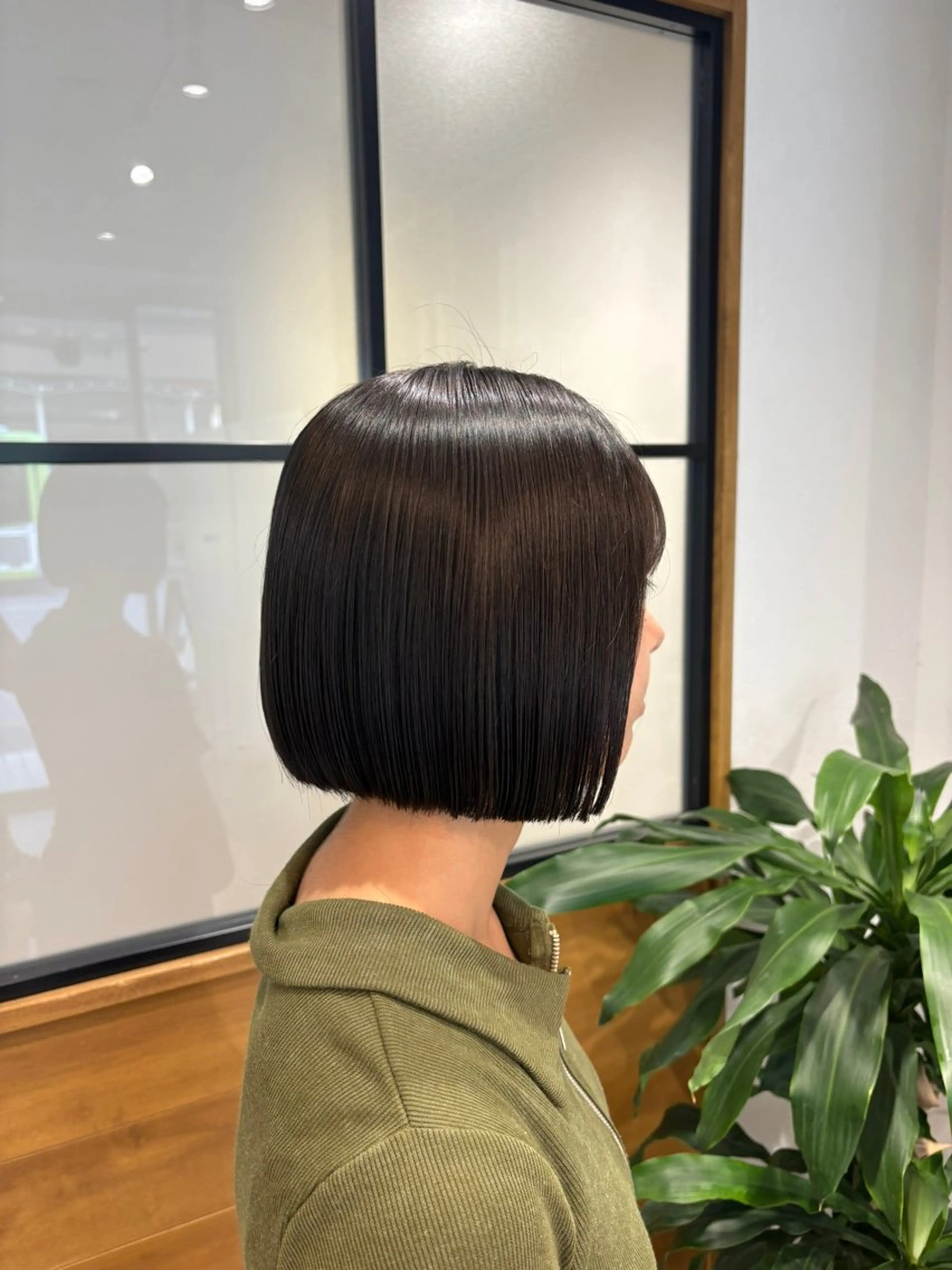 ショート ボブ カット といだ なぎさのヘアスタイル