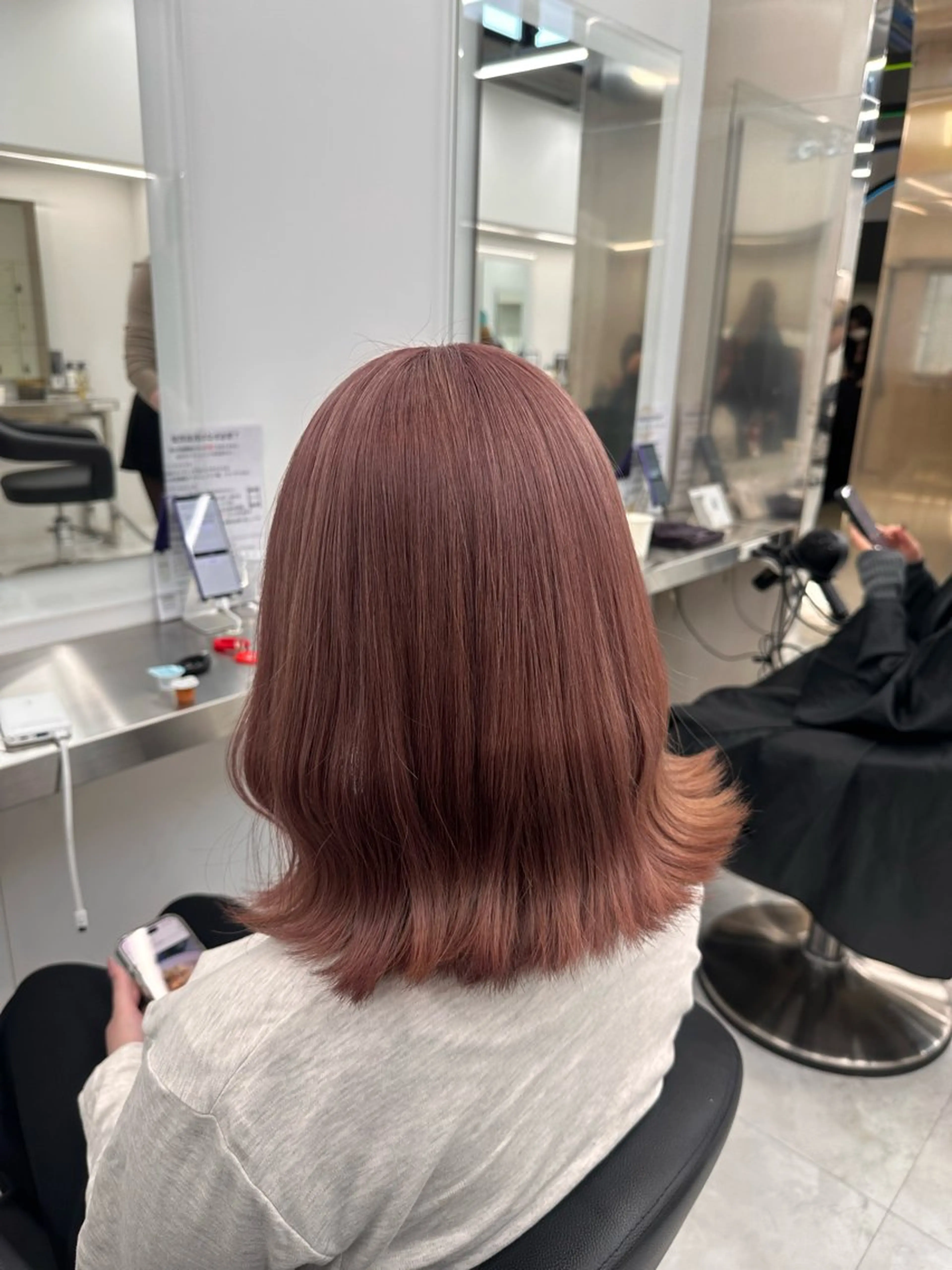 ロング ヘアカラー トリートメント 艶髪ハイトーンカラー 渋谷🎀ririkaのヘアスタイル