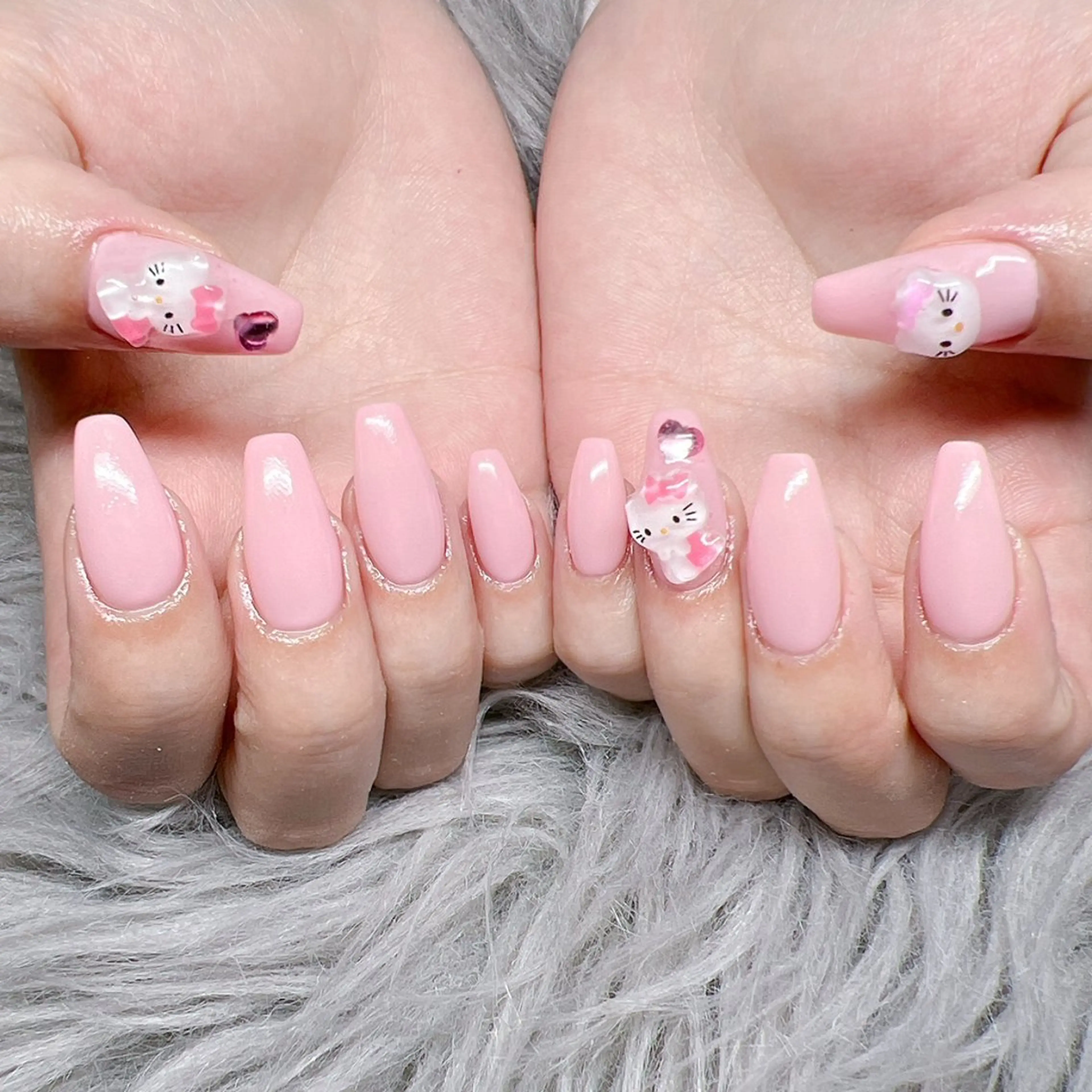 ネイル 個室ネイルサロンDolly  Girl〜ドーリーガール〜所属・DollyGirl KYOKOのネイルデザイン