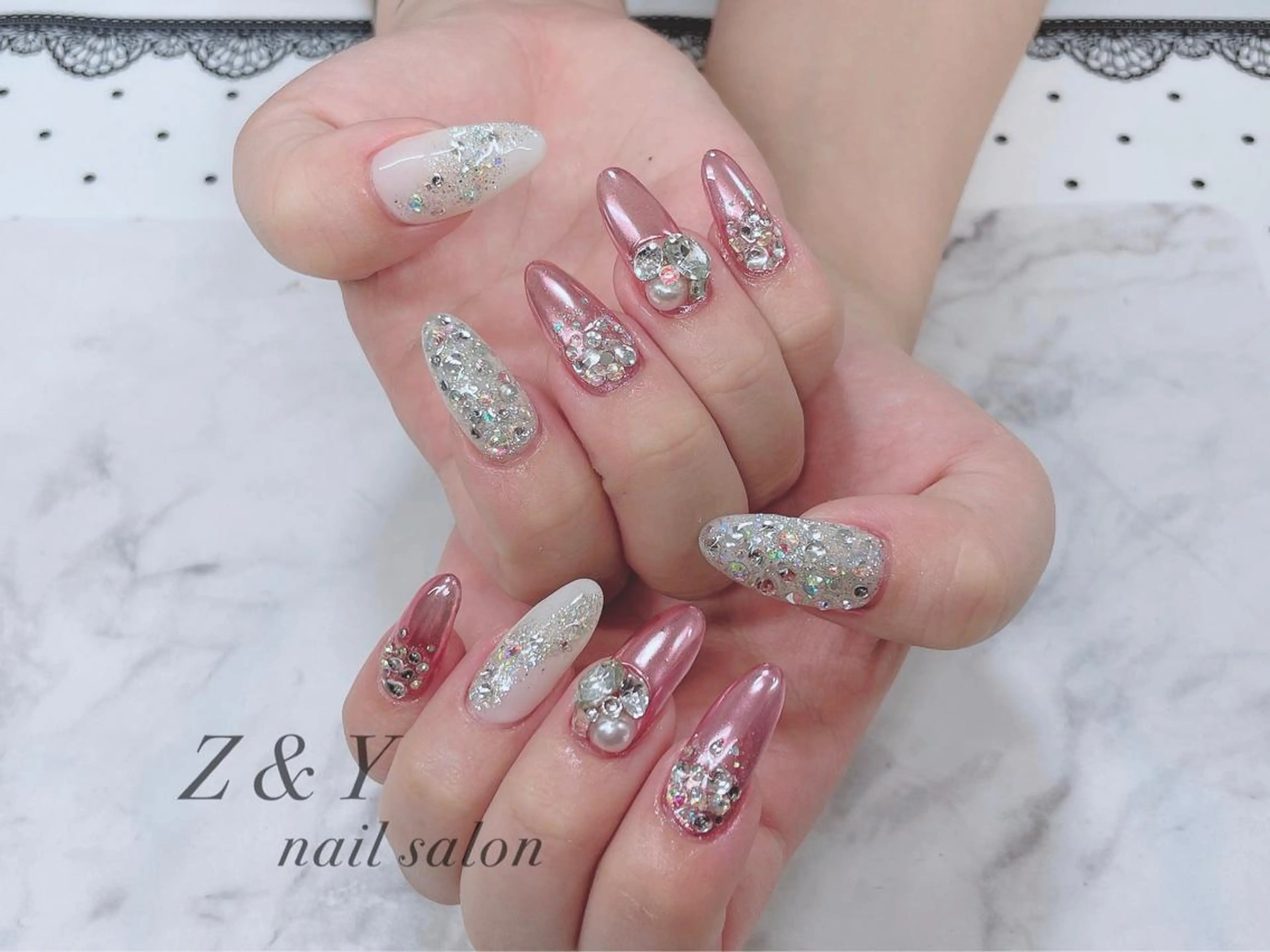 ネイル ﾌｨﾙｲﾝ専門ﾈｲﾙｻﾛﾝ彩 博多駅前店所属・ネイルサロン 彩 irodoriのネイルデザイン