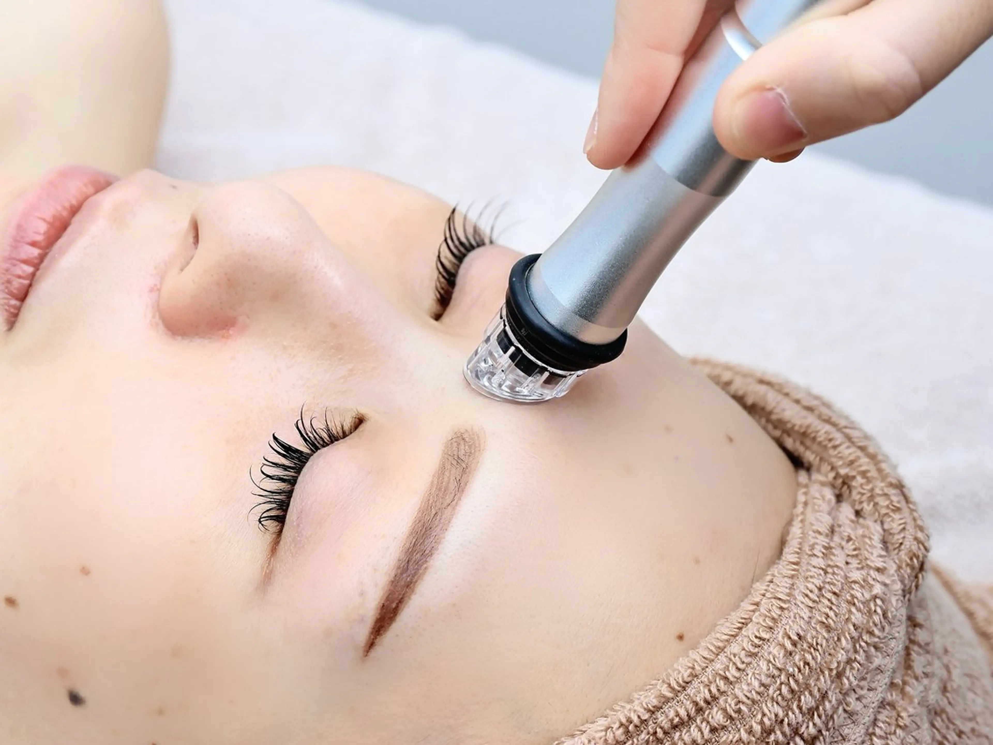 韓国毛穴洗浄【韓国で定番】💎3種類の美容液で毛穴を洗浄、美容液を導入✨✨黒ずみ、角質ケアに🫧の写真