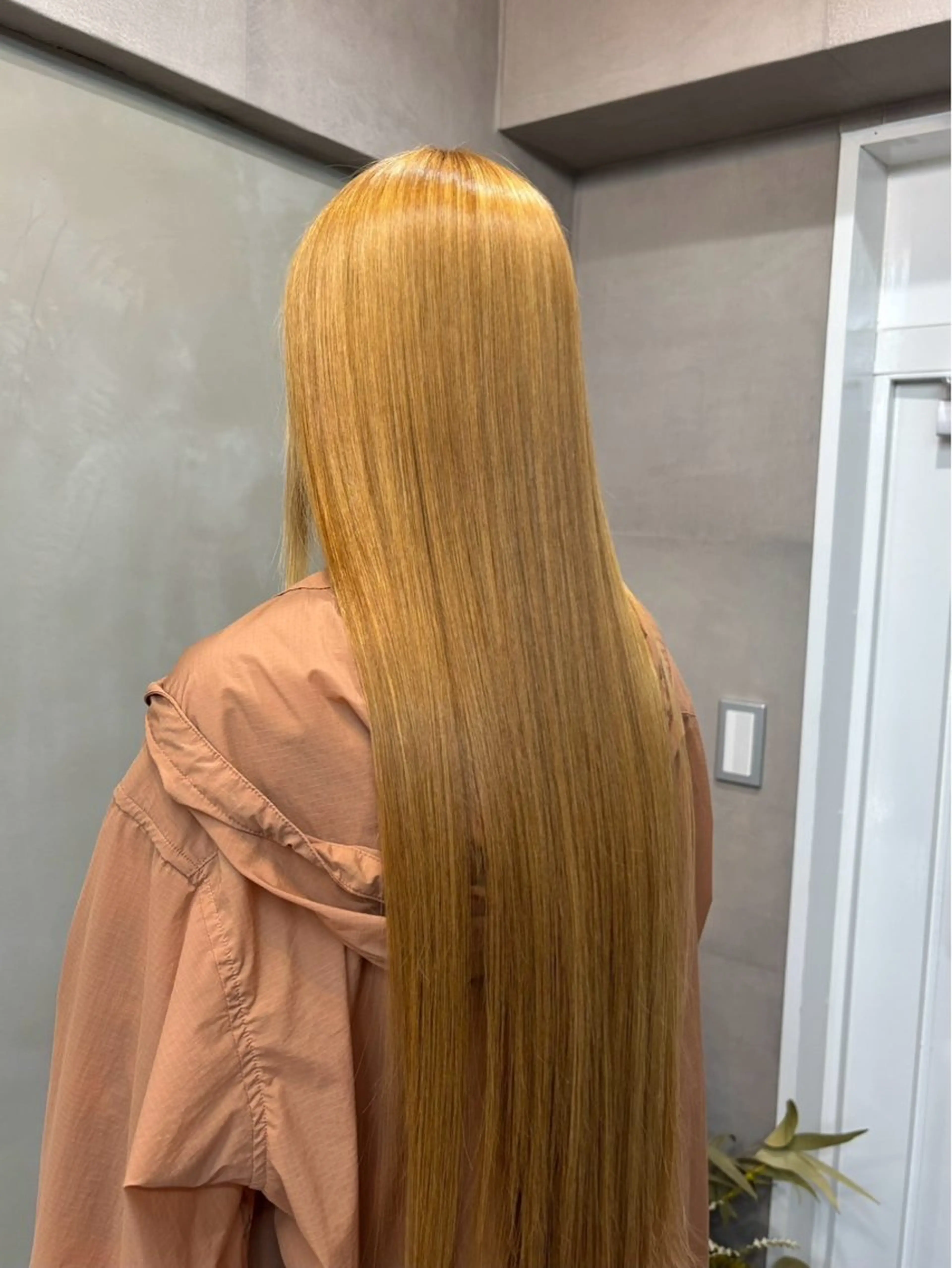 セミロング 縮毛矯正 縮毛矯正 トリートメント 髪質改善ストレート/ ブリーチ／渋谷　福田のヘアスタイル