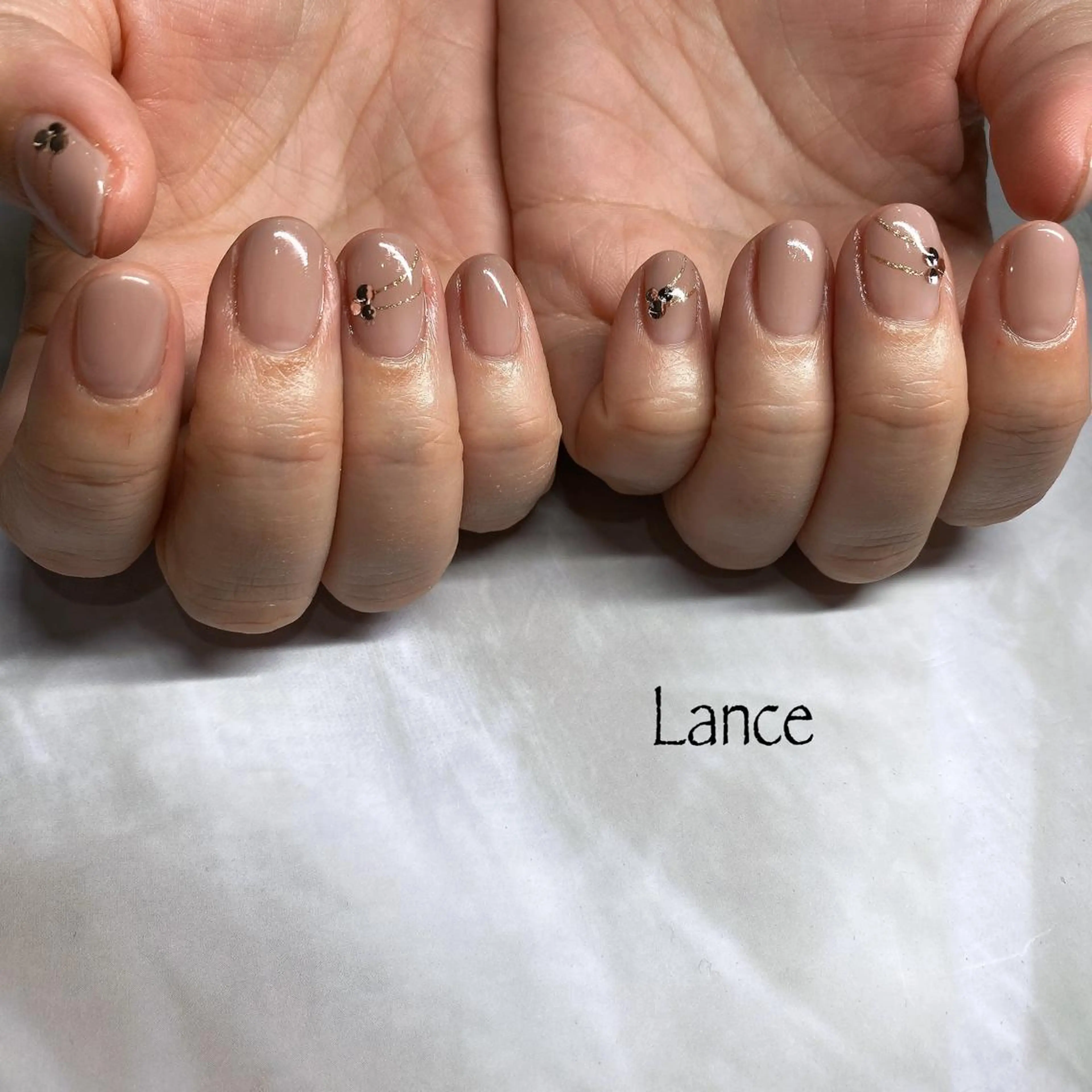 ミディアム ハンドネイル Lance nailのネイルデザイン