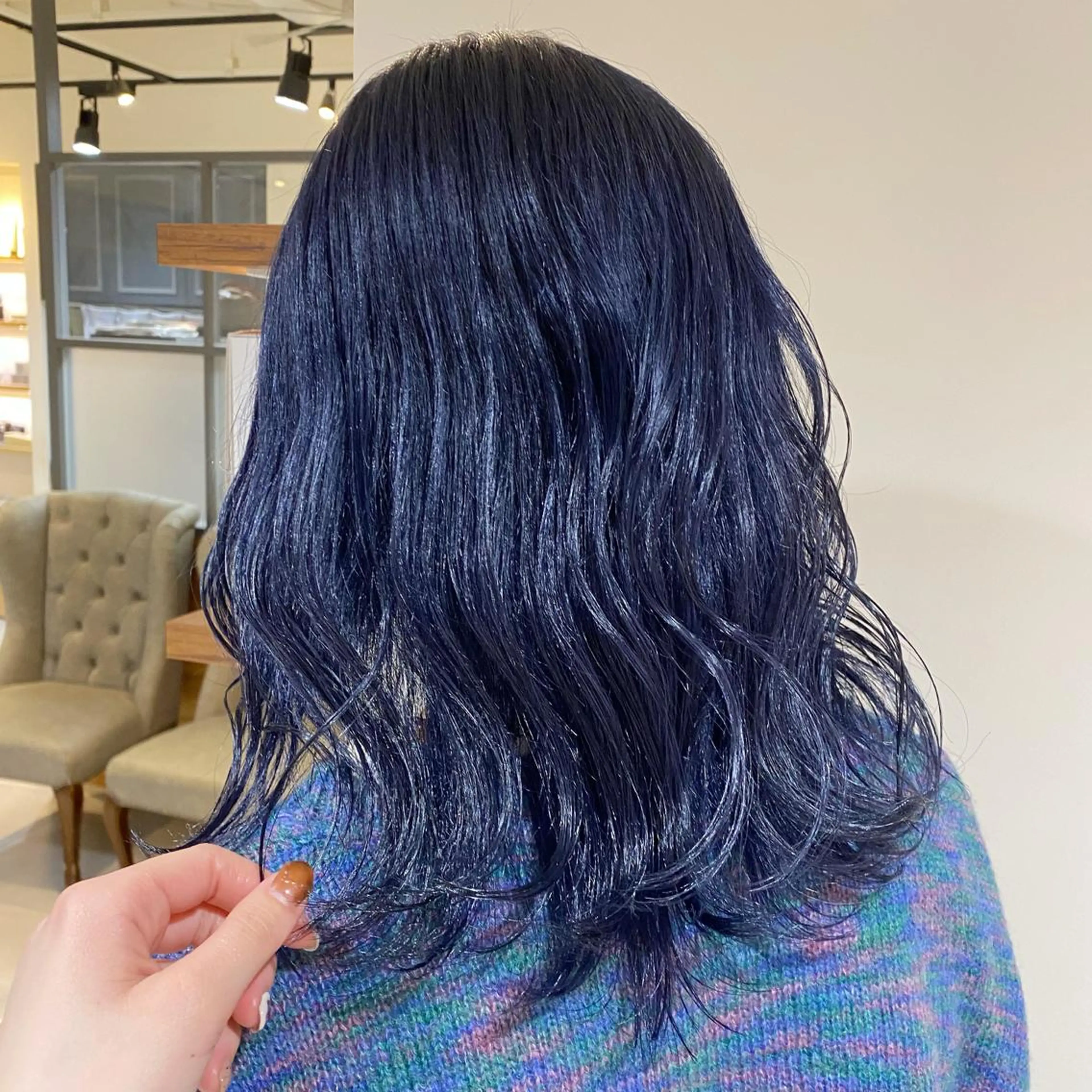 ミディアム カラー ブリーチ ブルーカラー ブルーラベンダー ラベンダーカラー 関口 桃花🌷 暖色カラーのヘアスタイル