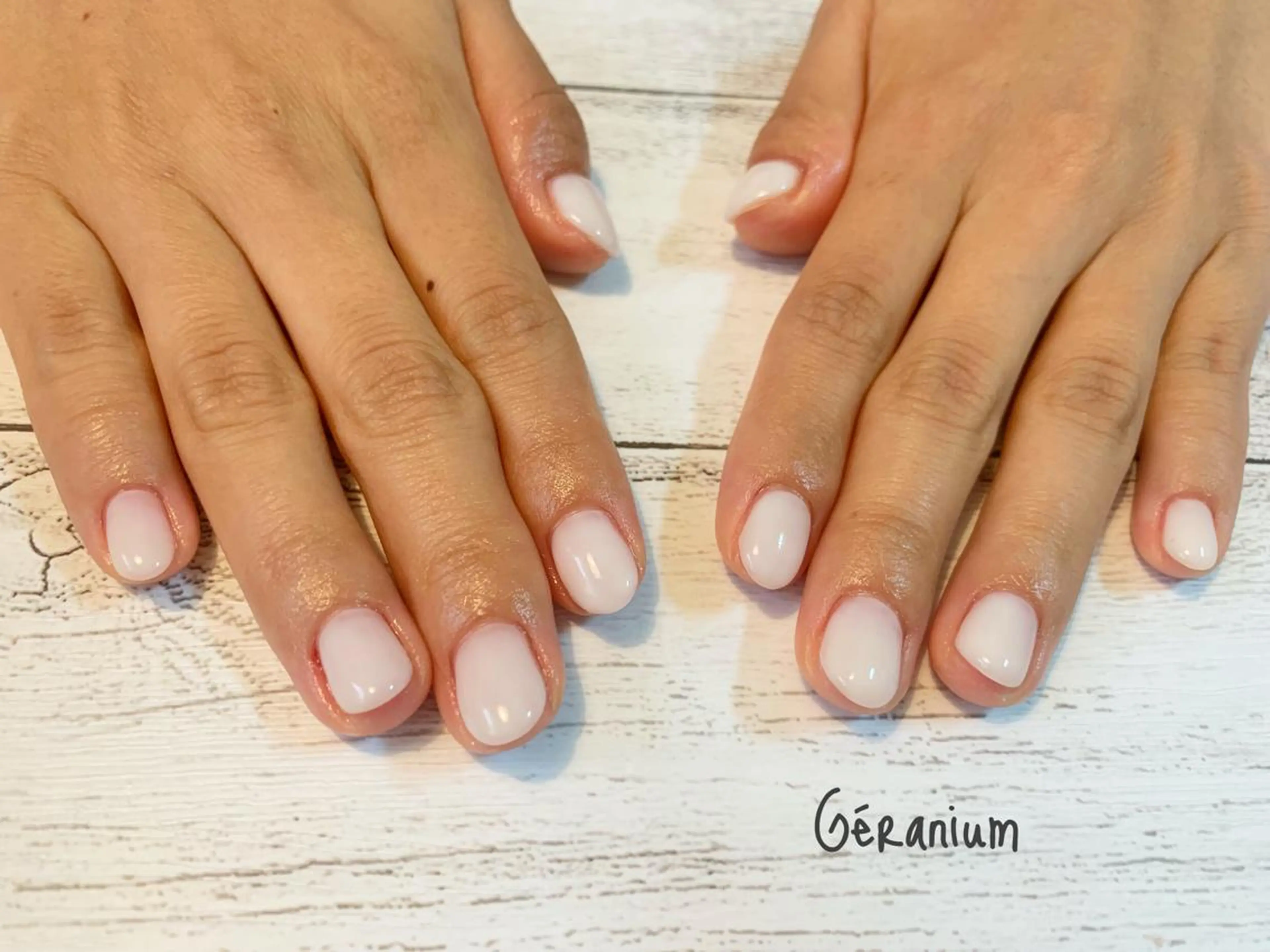 ネイル ハンドネイル フットネイル GéRanium Harukaのネイルデザイン