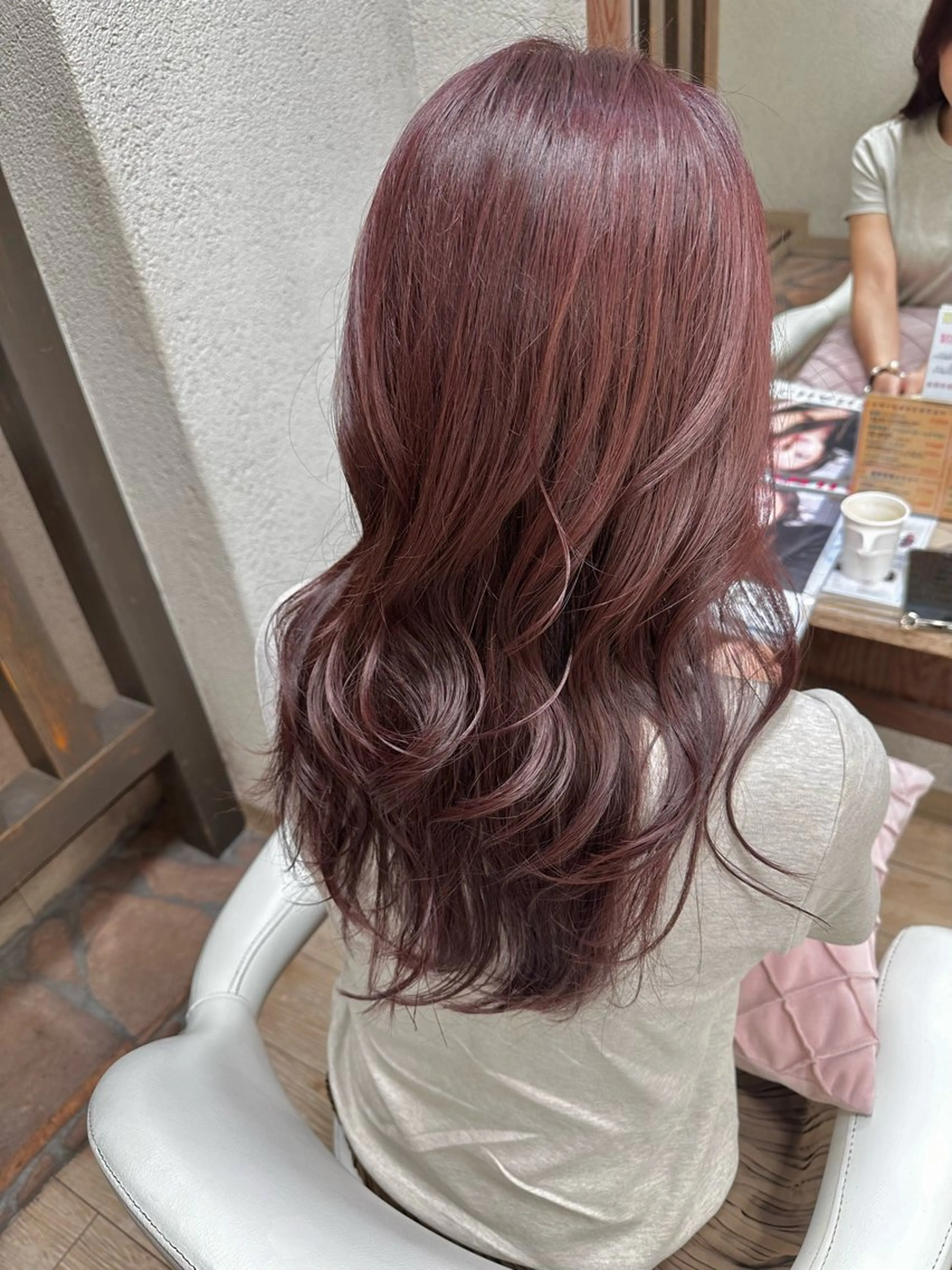 ロング カラー バイオレットカラー レイヤーカット カット ヘアカラー トリートメント 阿部 美咲のヘアスタイル