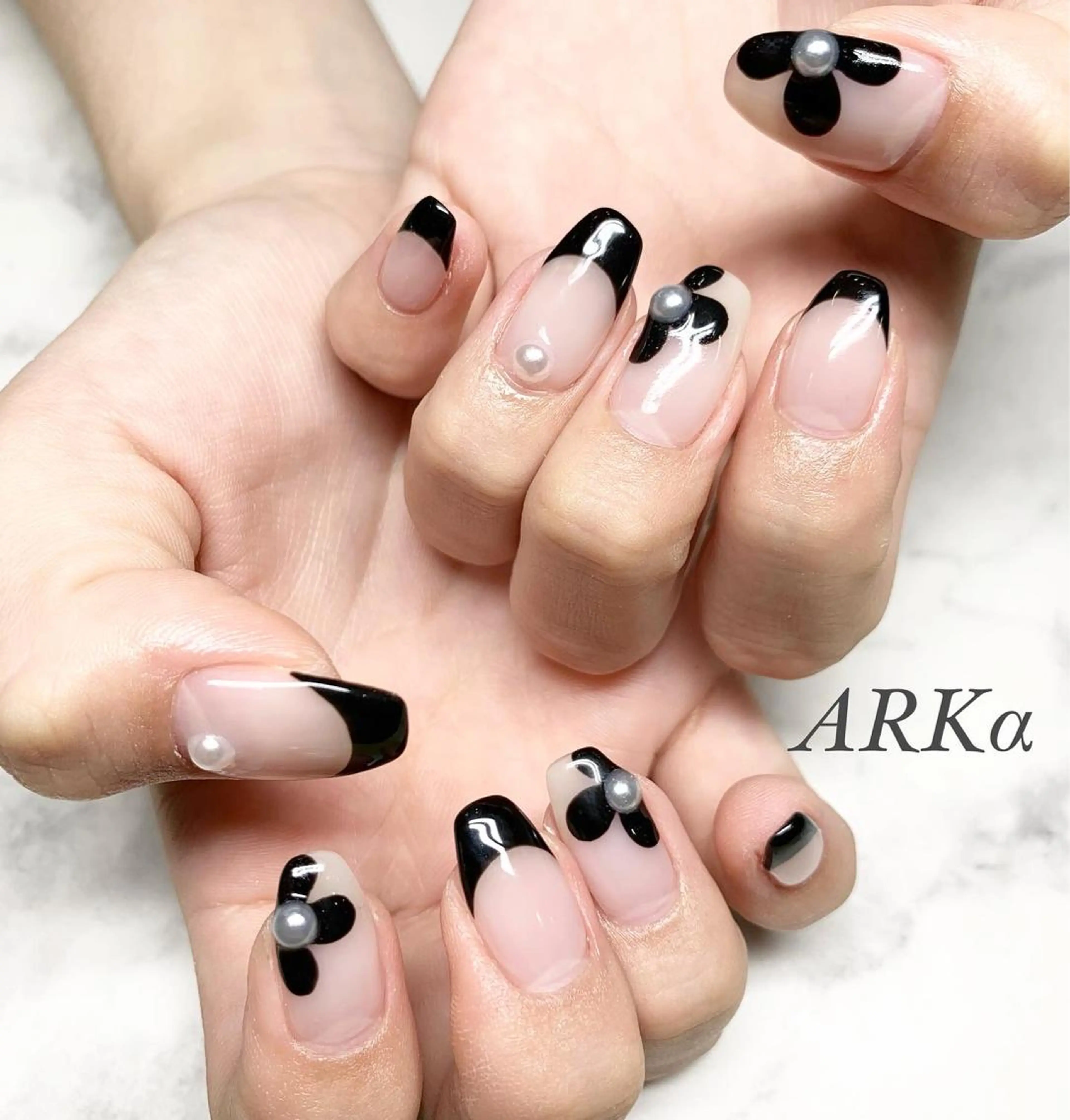 ロング ネイル ハンドネイル Nailsalon ARKαのネイルデザイン
