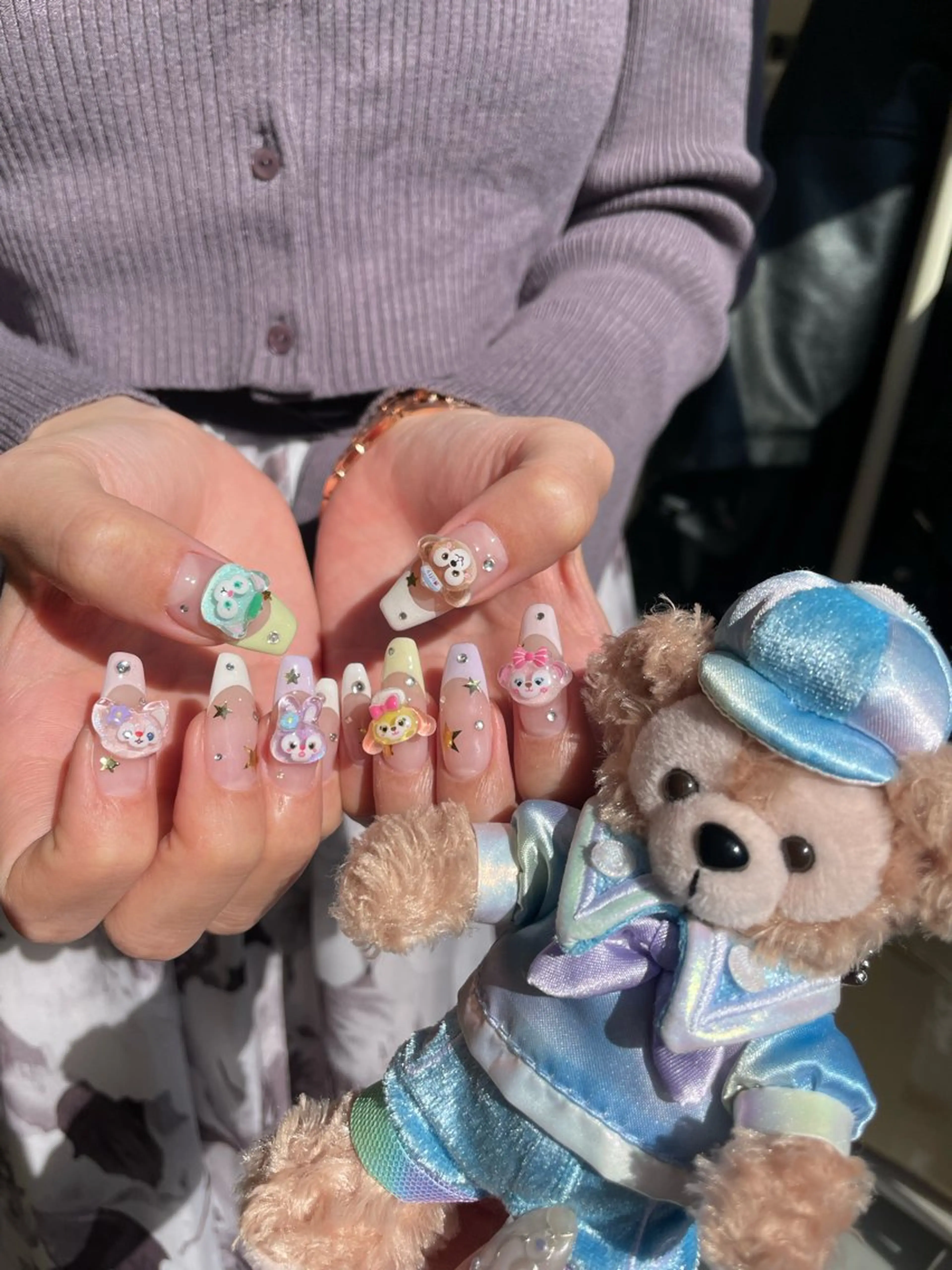 ネイル 持ち込み ハンドネイル Hisaka Mikiのネイルデザイン