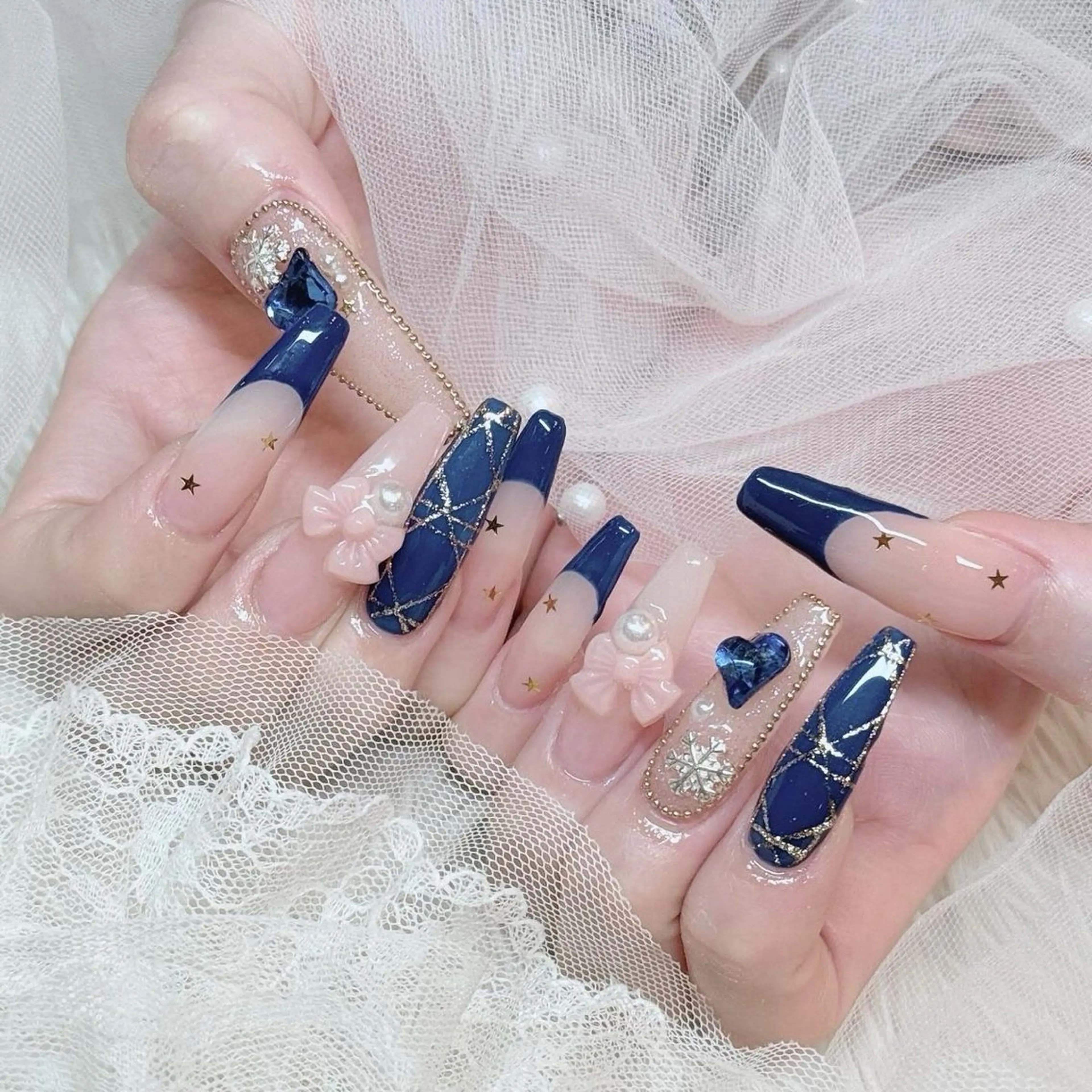 ロング 韓国風ヘア ハンドネイル Aila Nail ShinOkubo所属・Aila Nail ShinOkuboのネイルデザイン