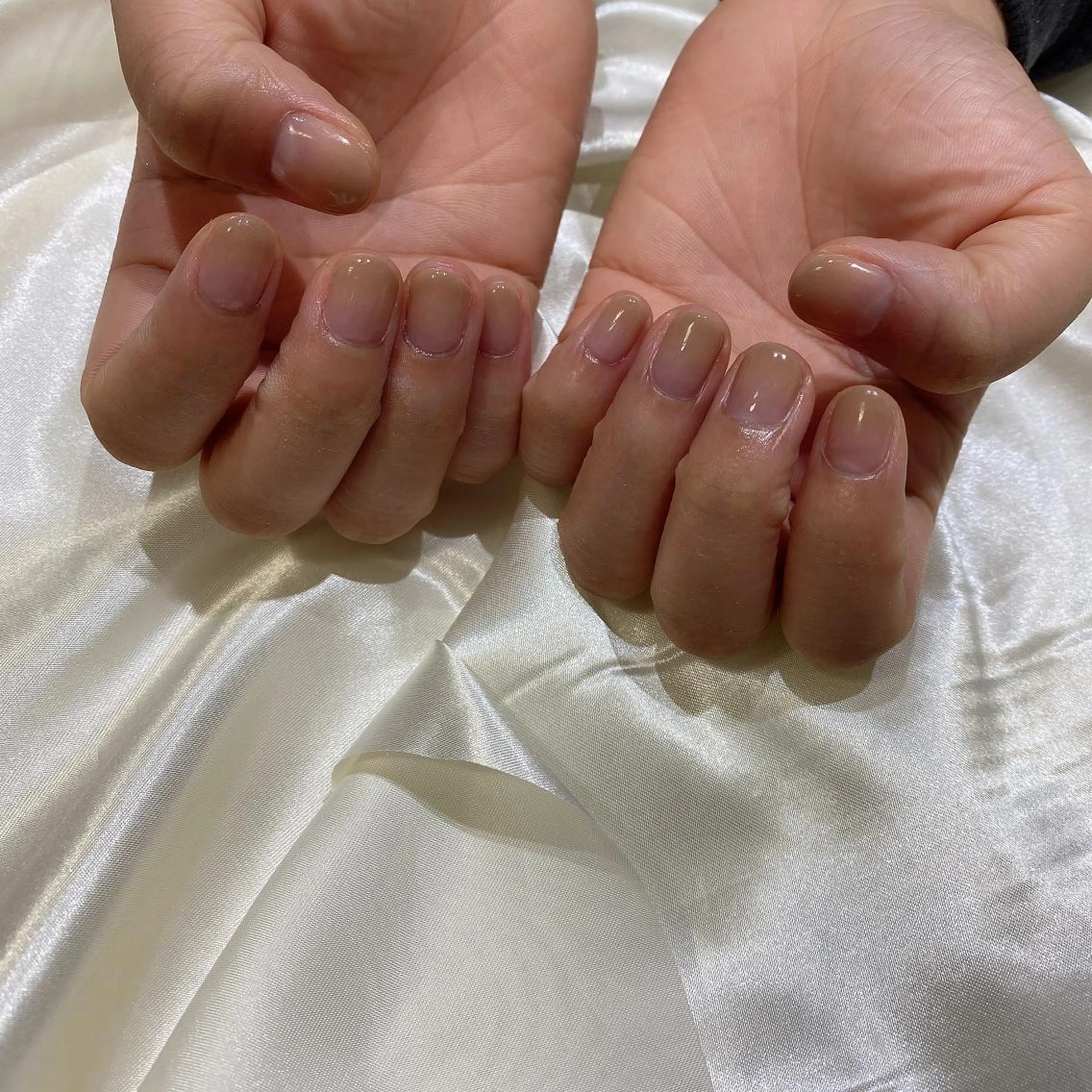 ネイル ハンドネイル 西岡 杏のネイルデザイン