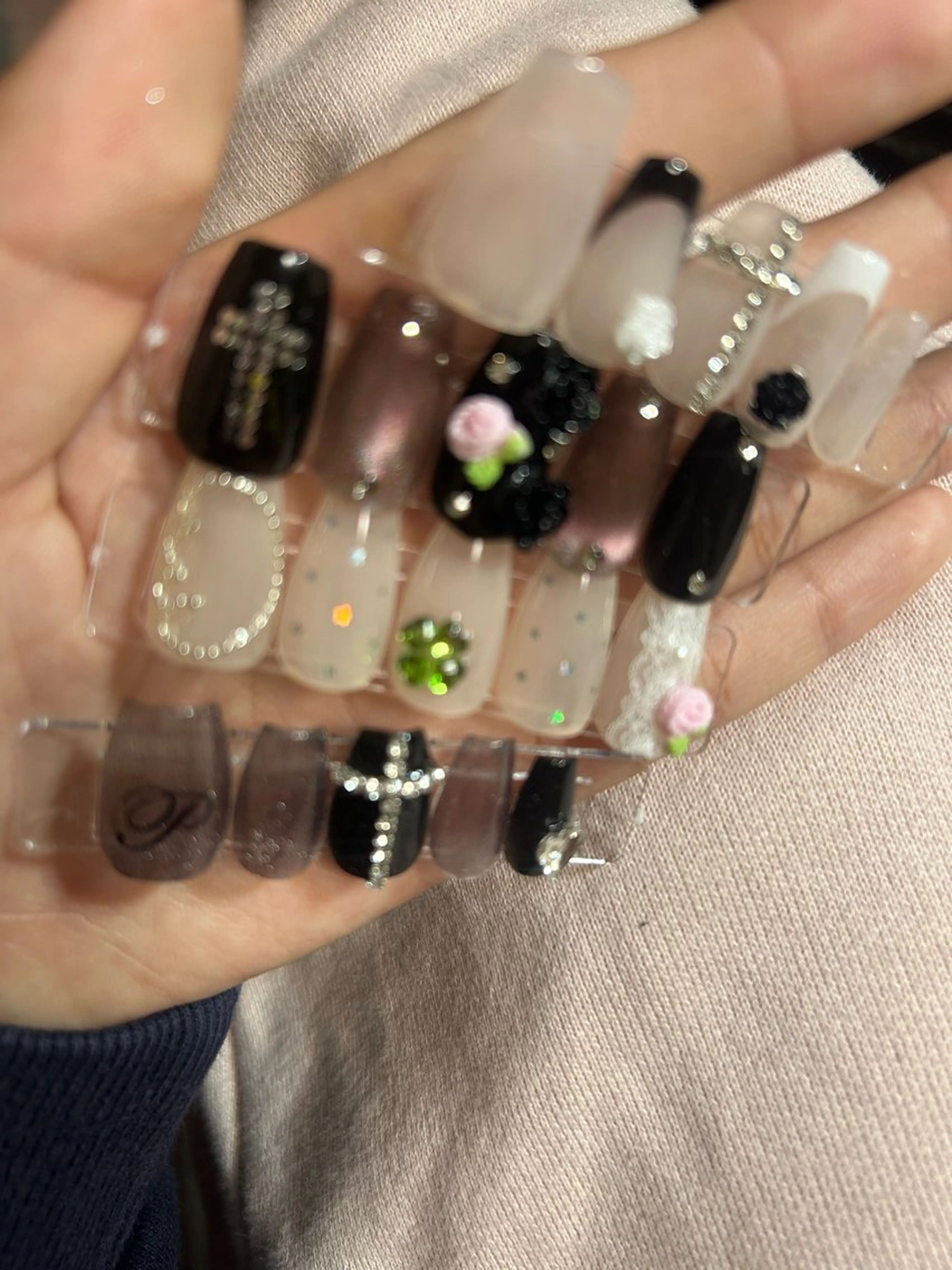 ネイル ハンドネイル nailist 🌙kureha♡のネイルデザイン