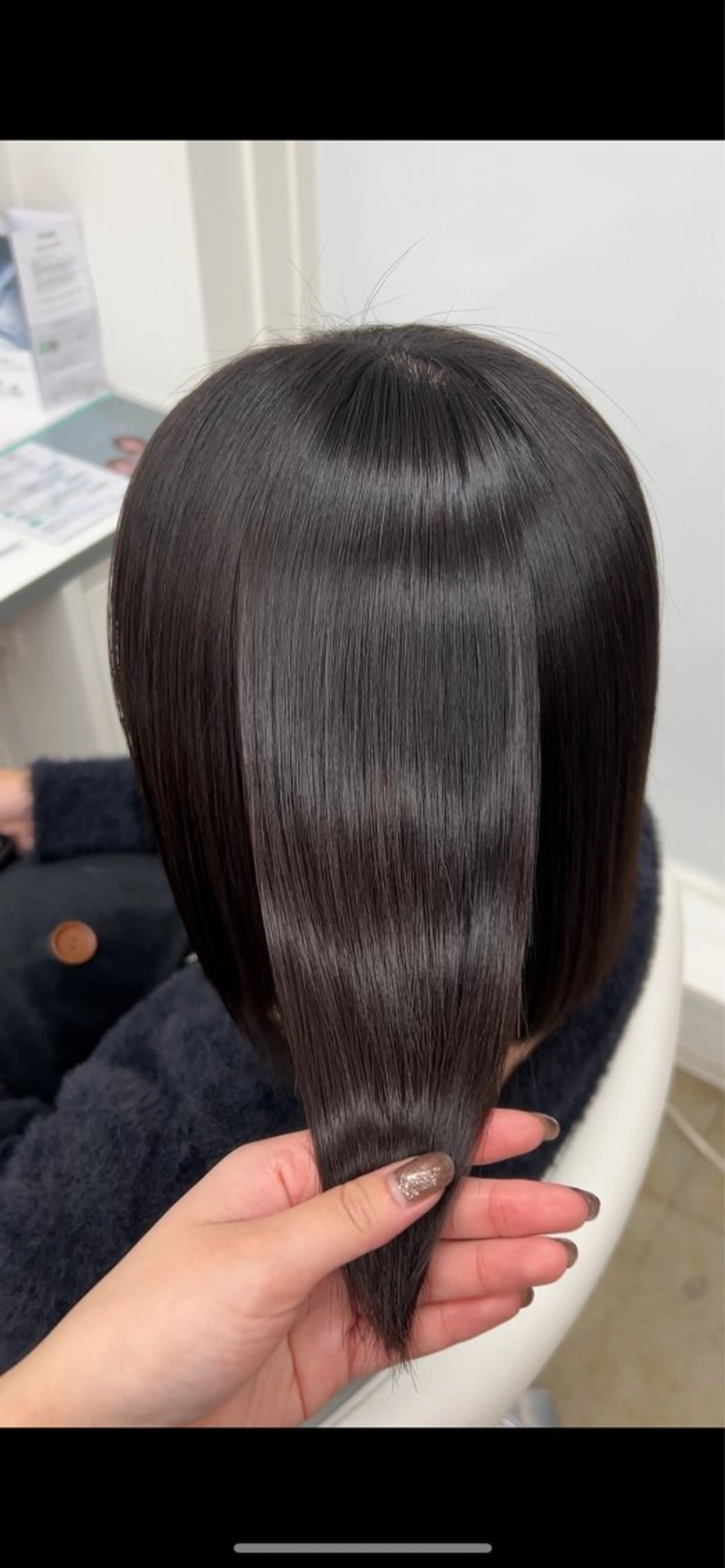 ミディアム パーマ moeka/札幌/ 透明感カラーのヘアスタイル