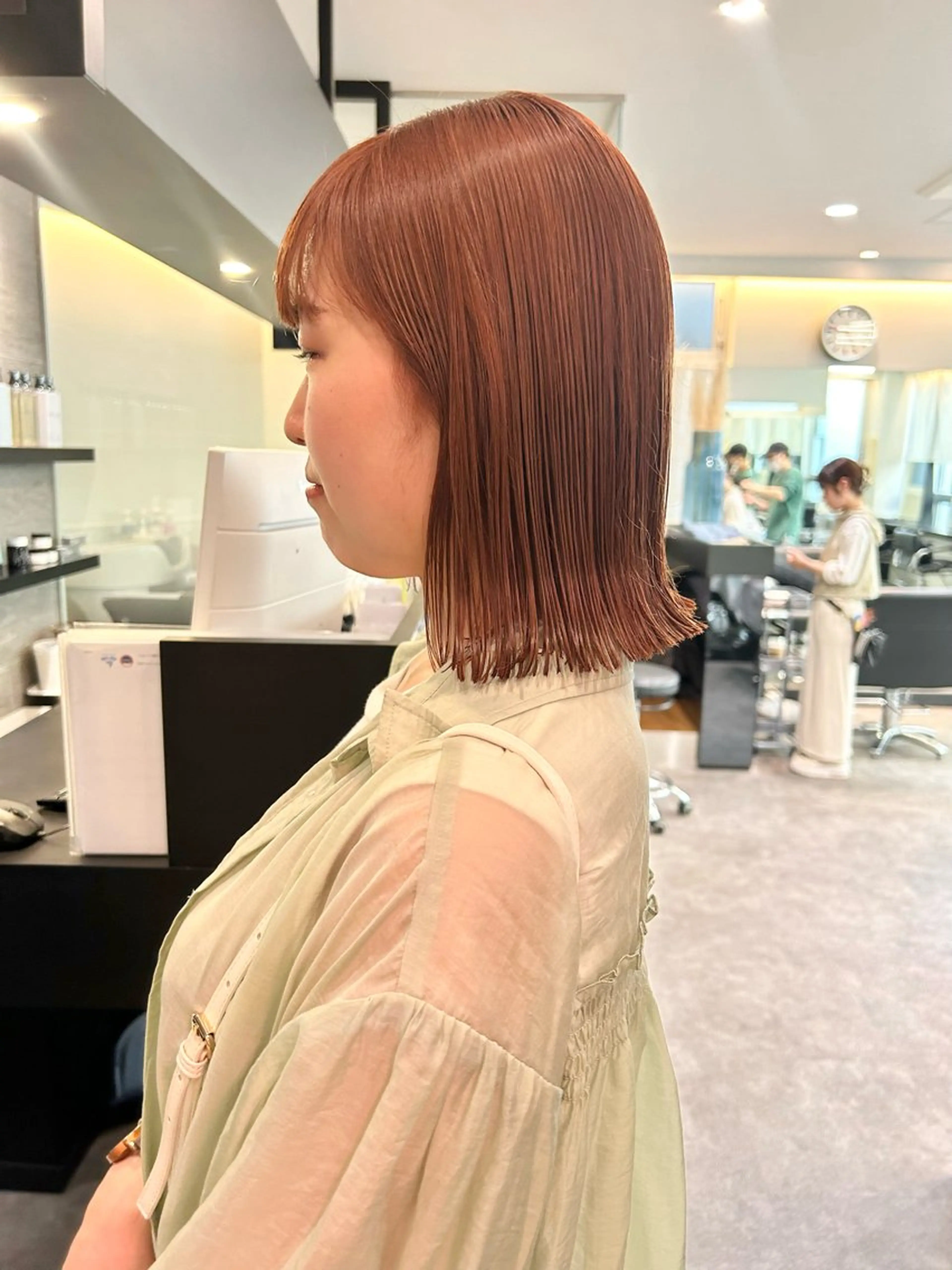 セミロング カラー ブリーチ オレンジ 🎀ヘアセット透明感 /REINA🎀のヘアスタイル