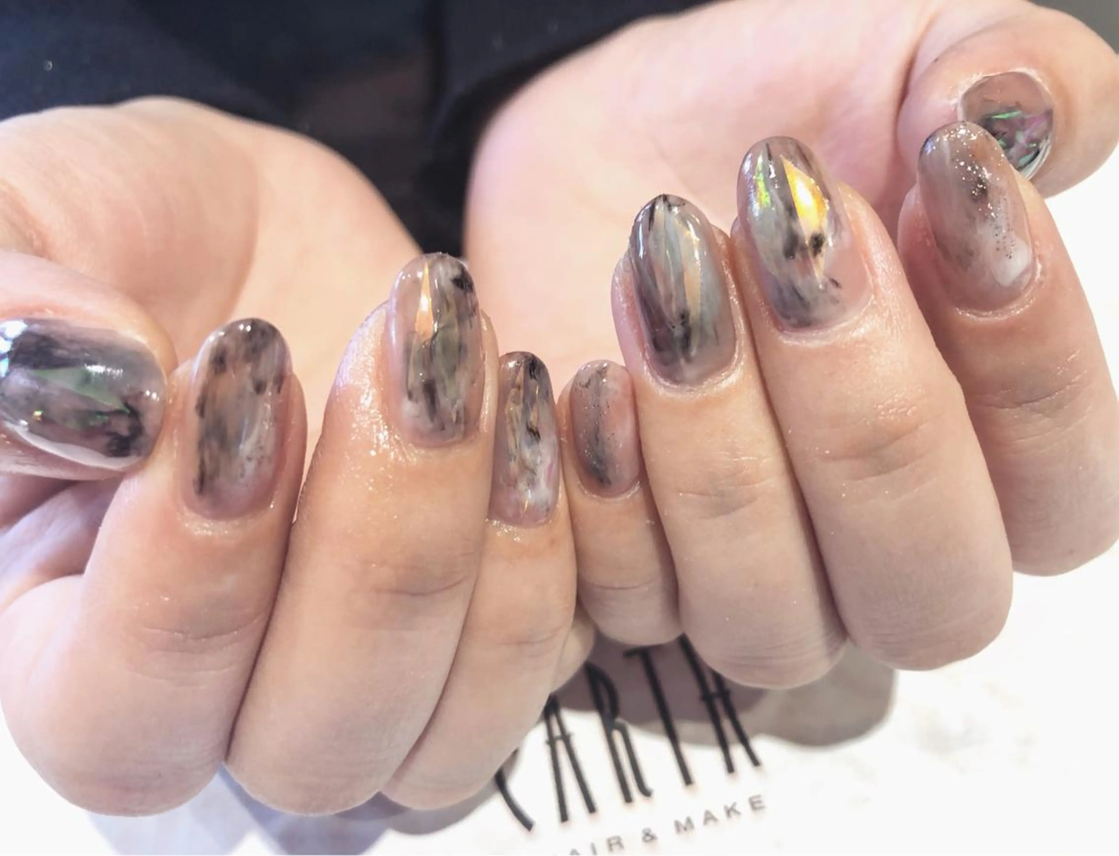 ネイル ニュアンスネイル EARTH nanaのネイルデザイン