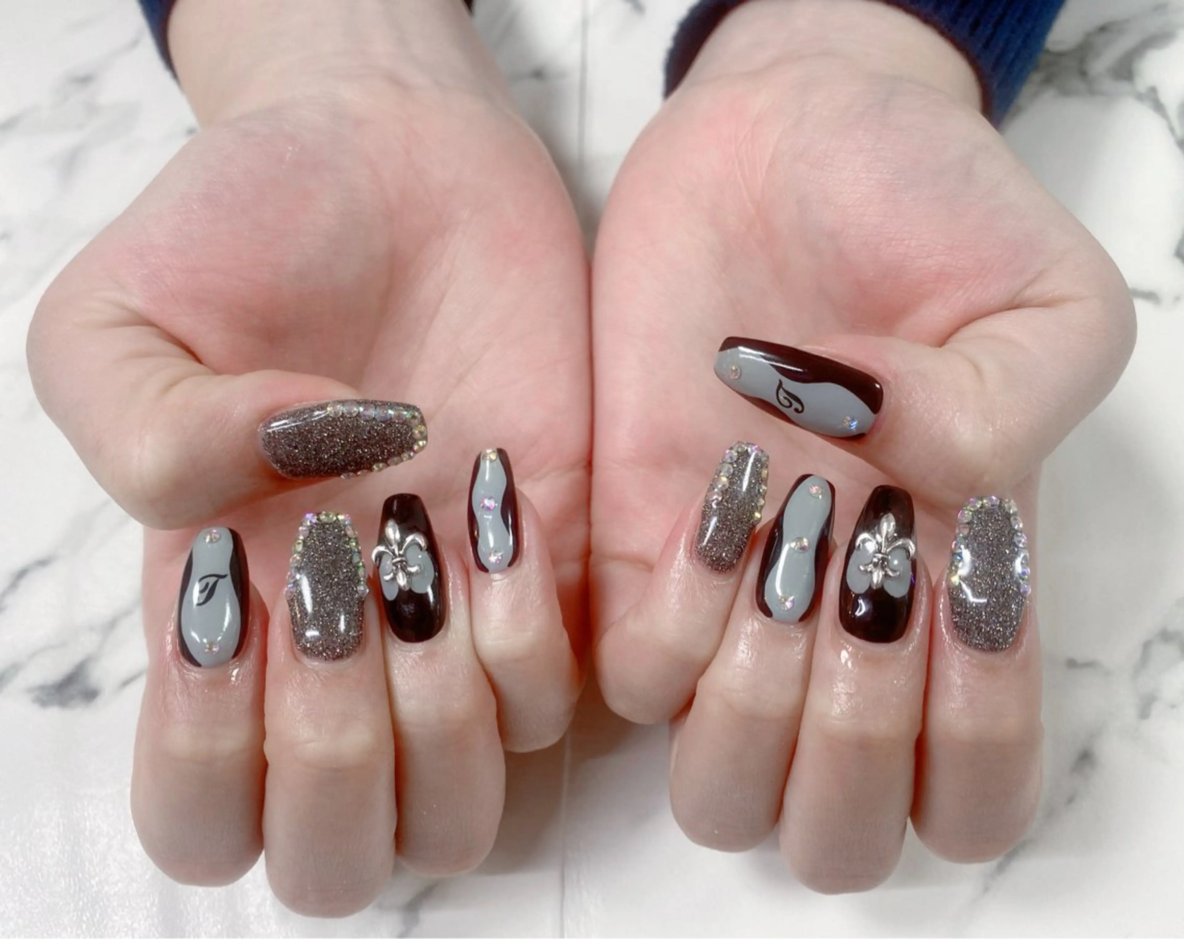 ネイル Q Free nailsのネイルデザイン