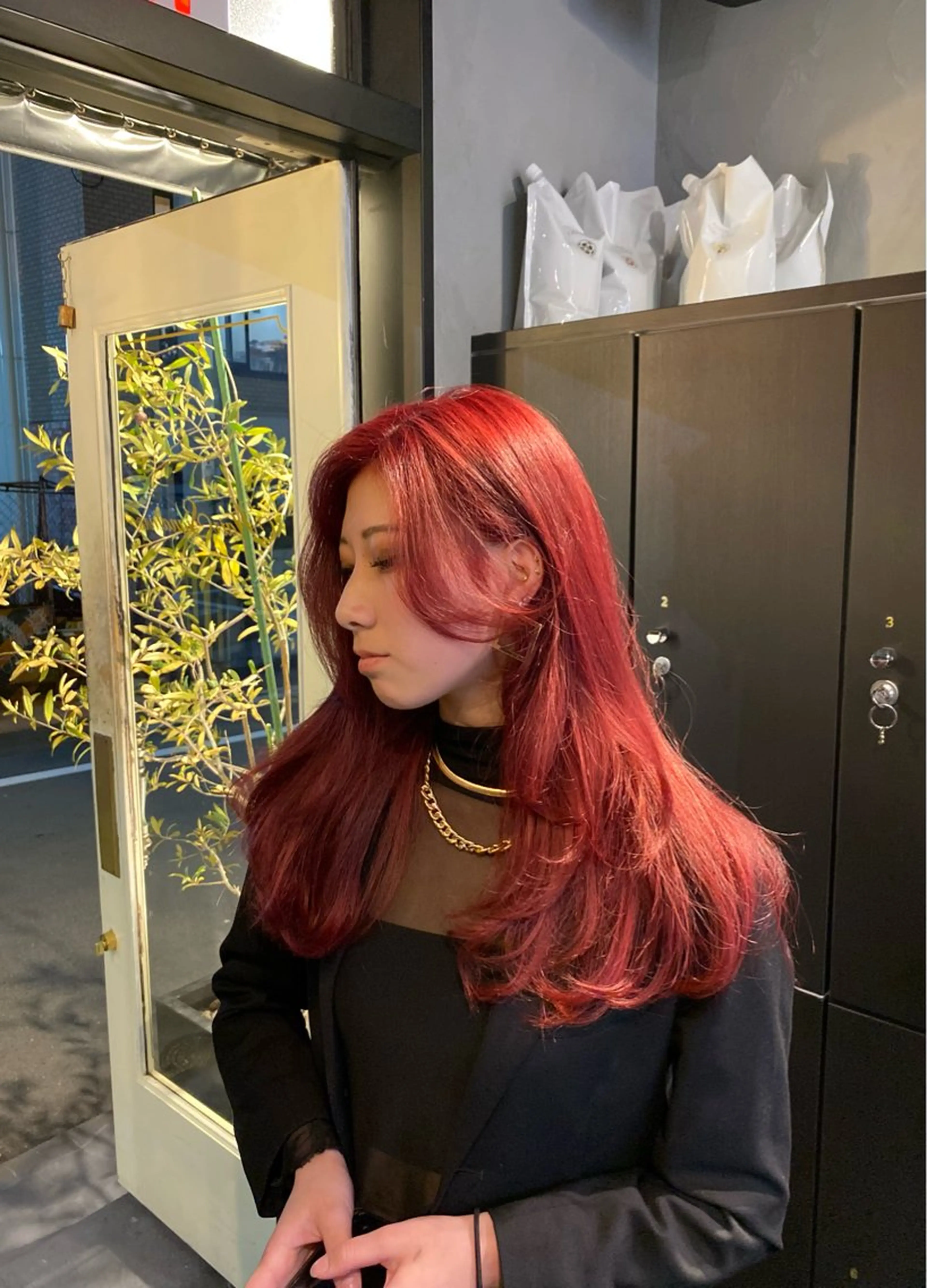 ロング カラー パーマ ヘアアレンジ メンズ キッズ HairSignature所属・ブリーチ指名神戸 No.1美容師RENのヘアスタイル