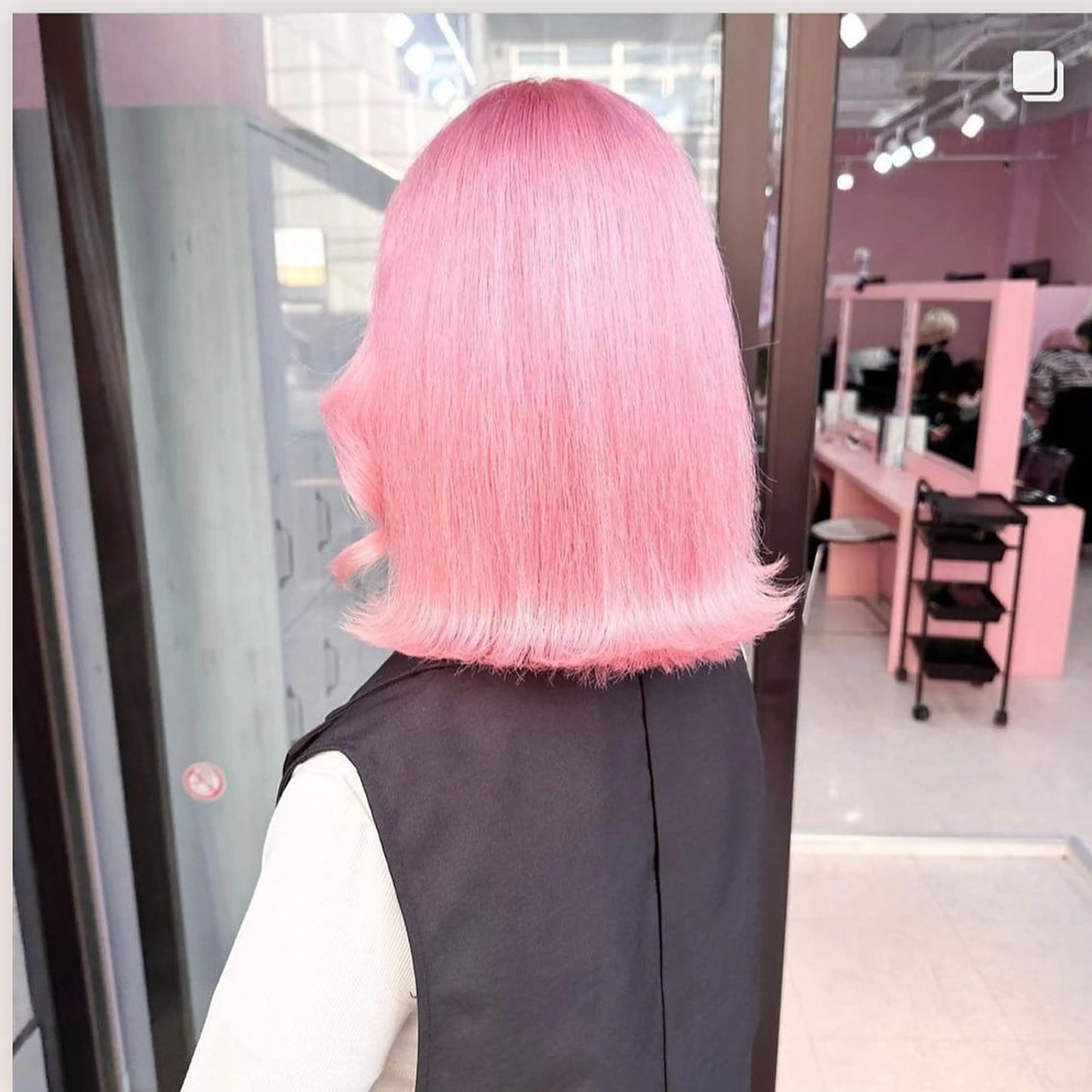 ミディアム ミディアムパーマ ボブ フレンチガーリー ヨシンモリ レイヤーカット ヘアカラー トリートメント ❄️💛エクステ ブリーチ❄️yukiのヘアスタイル