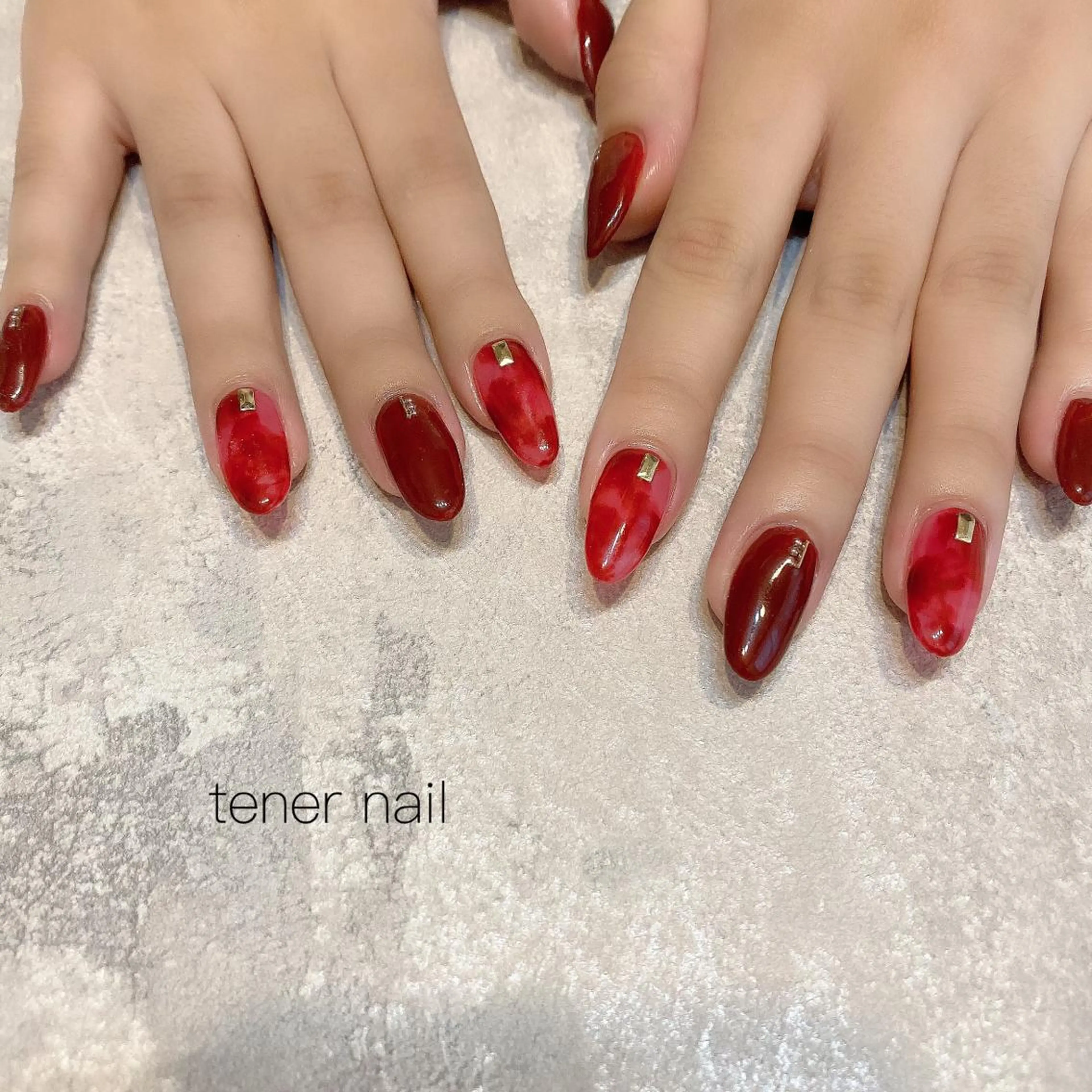 ネイル べっ甲ネイル ボルドー 赤色 スカルプネイル tener  nail  テネルネイル所属・テネルネイル tener nailのネイルデザイン