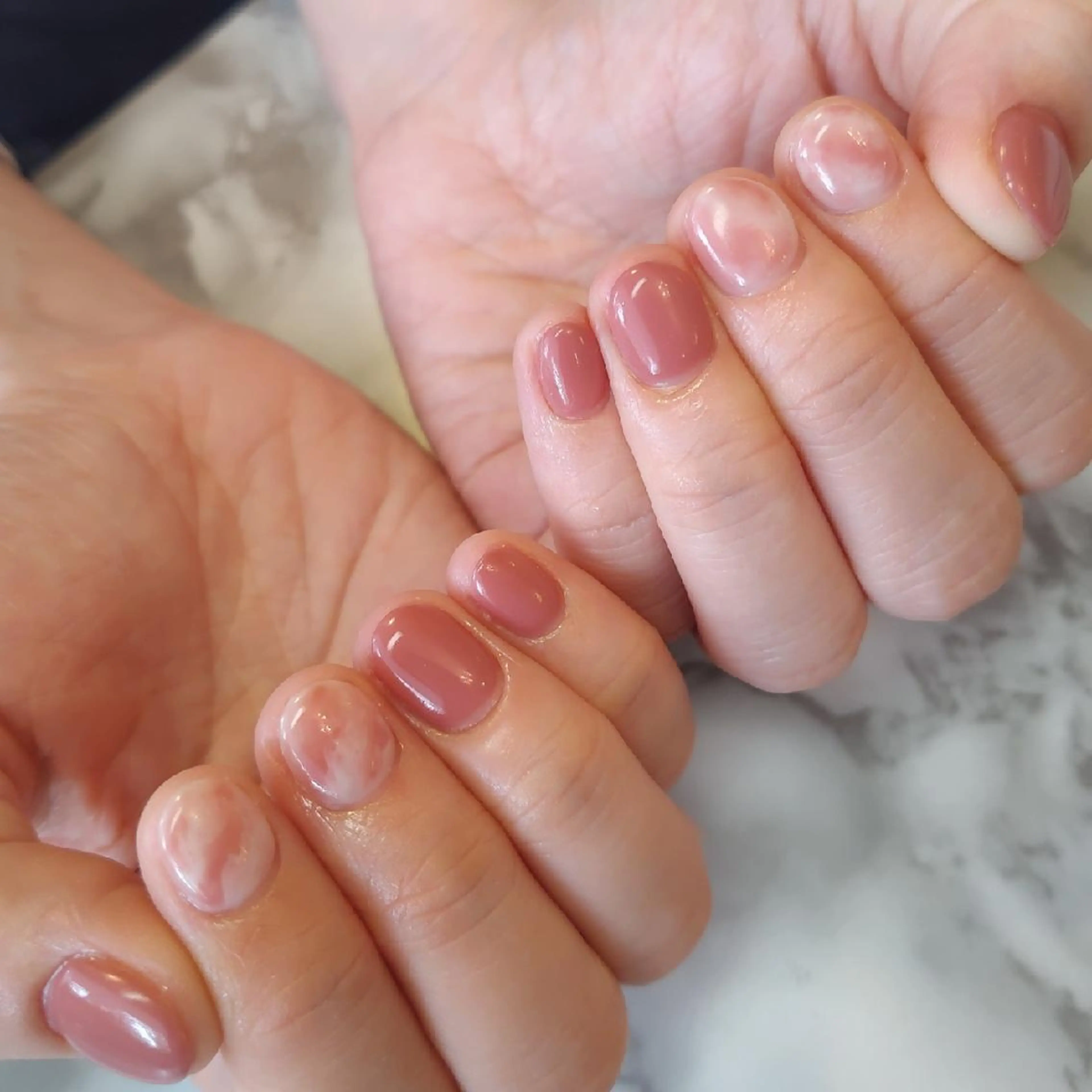 ネイル 大理石ネイル(マーブル) ジェヌインネイル 河内のネイルデザイン