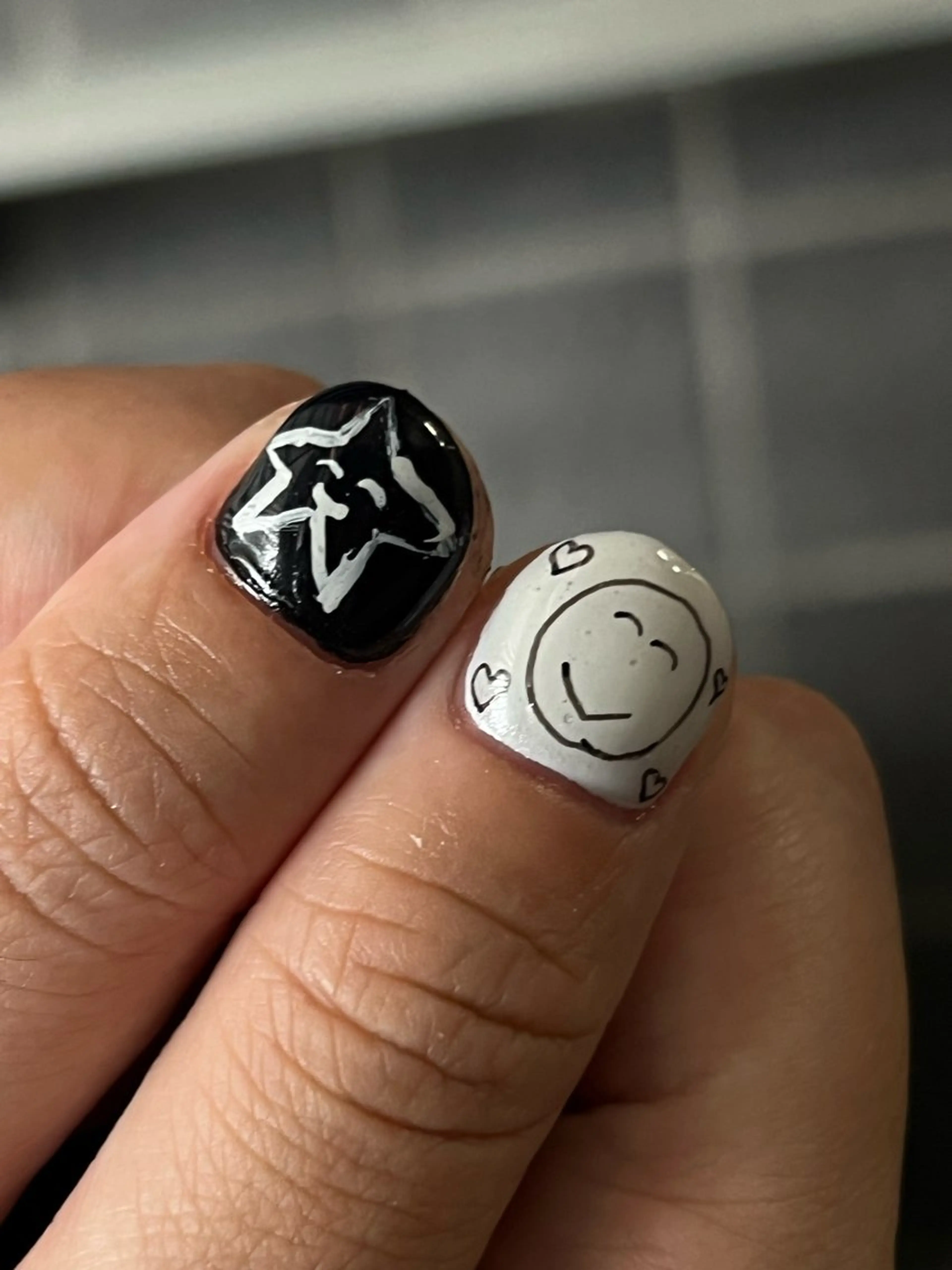 ネイル ハンドネイル Hata nail 🎀個性派ニュアンスのネイルデザイン