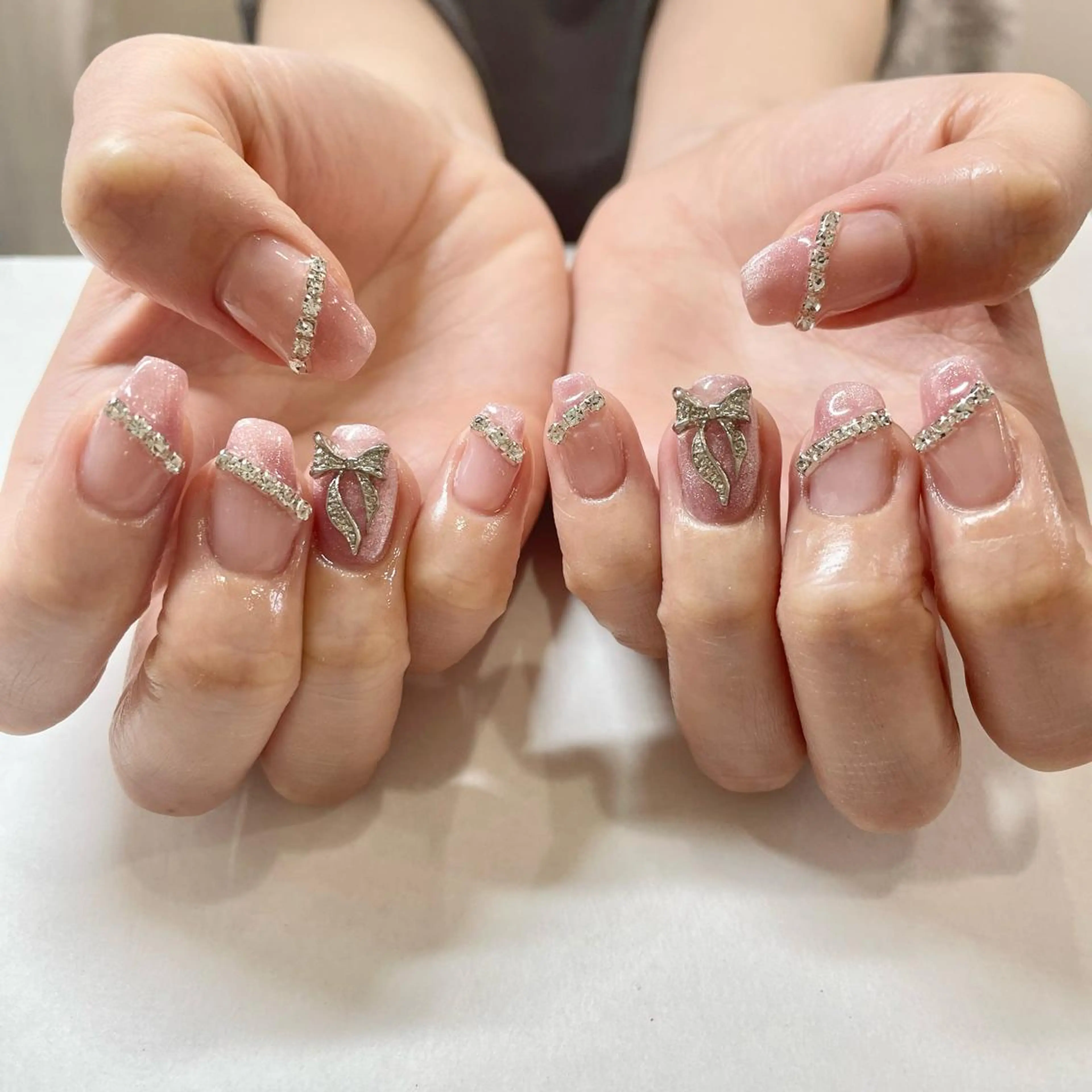 ネイル フレンチネイル マグネットネイル マグネットフレンチ 🎀AYAKO 🎀中韓ネイルのネイルデザイン