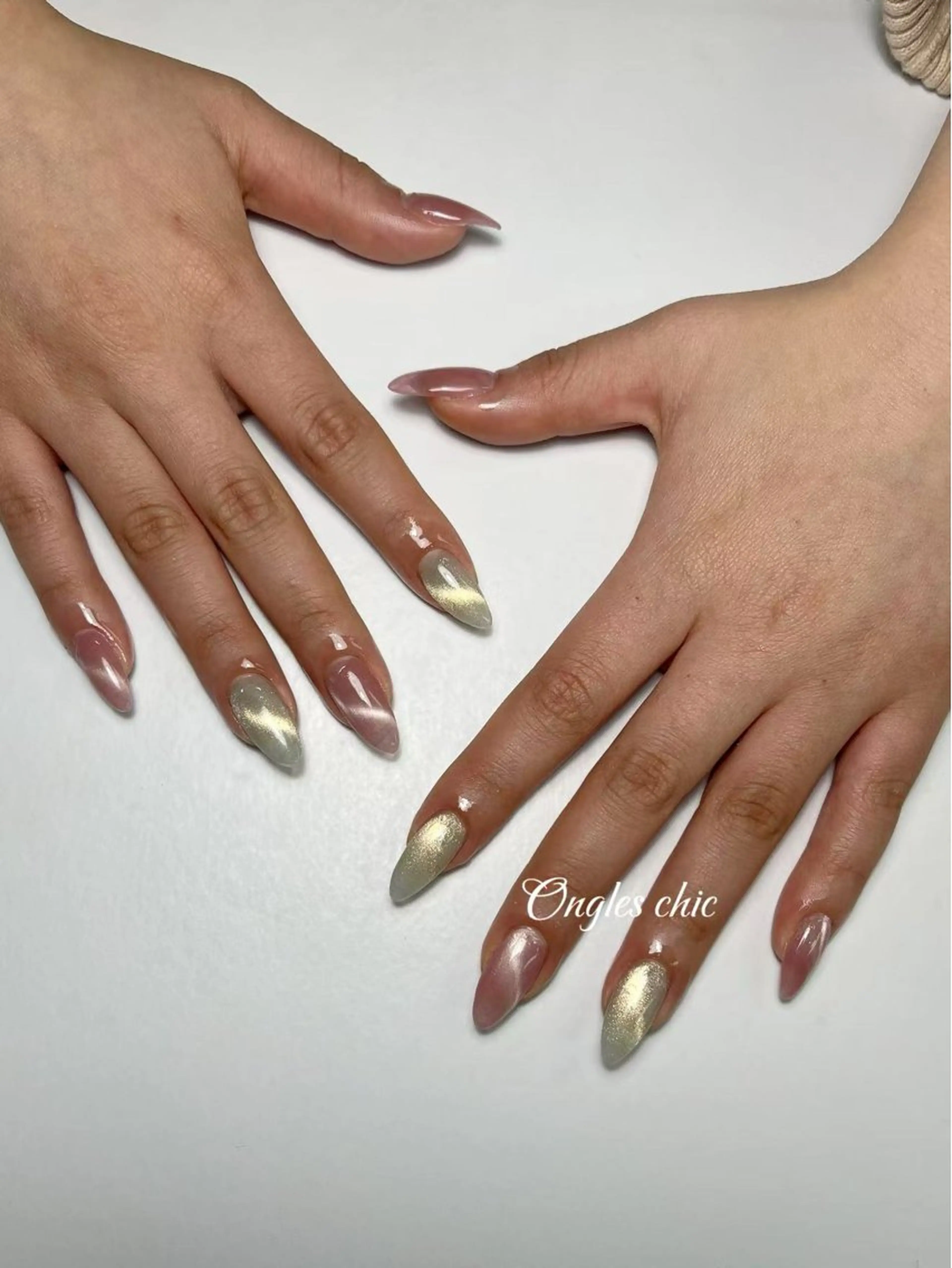 ネイル ハンドネイル ongles chicのネイルデザイン
