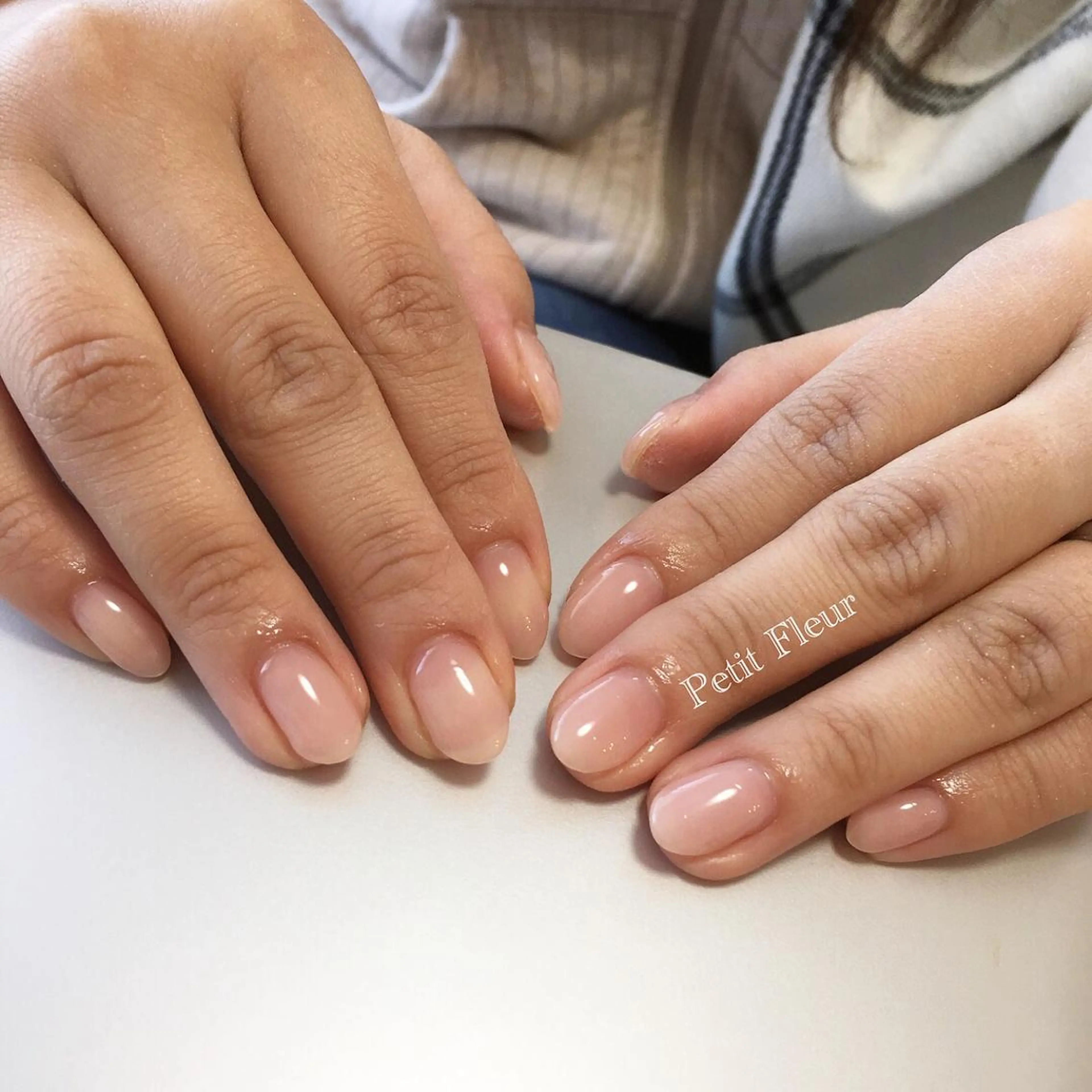 ネイル グラデーション Petit Fleur所属・青柳 亜梨奈のマツエク・マツパデザイン