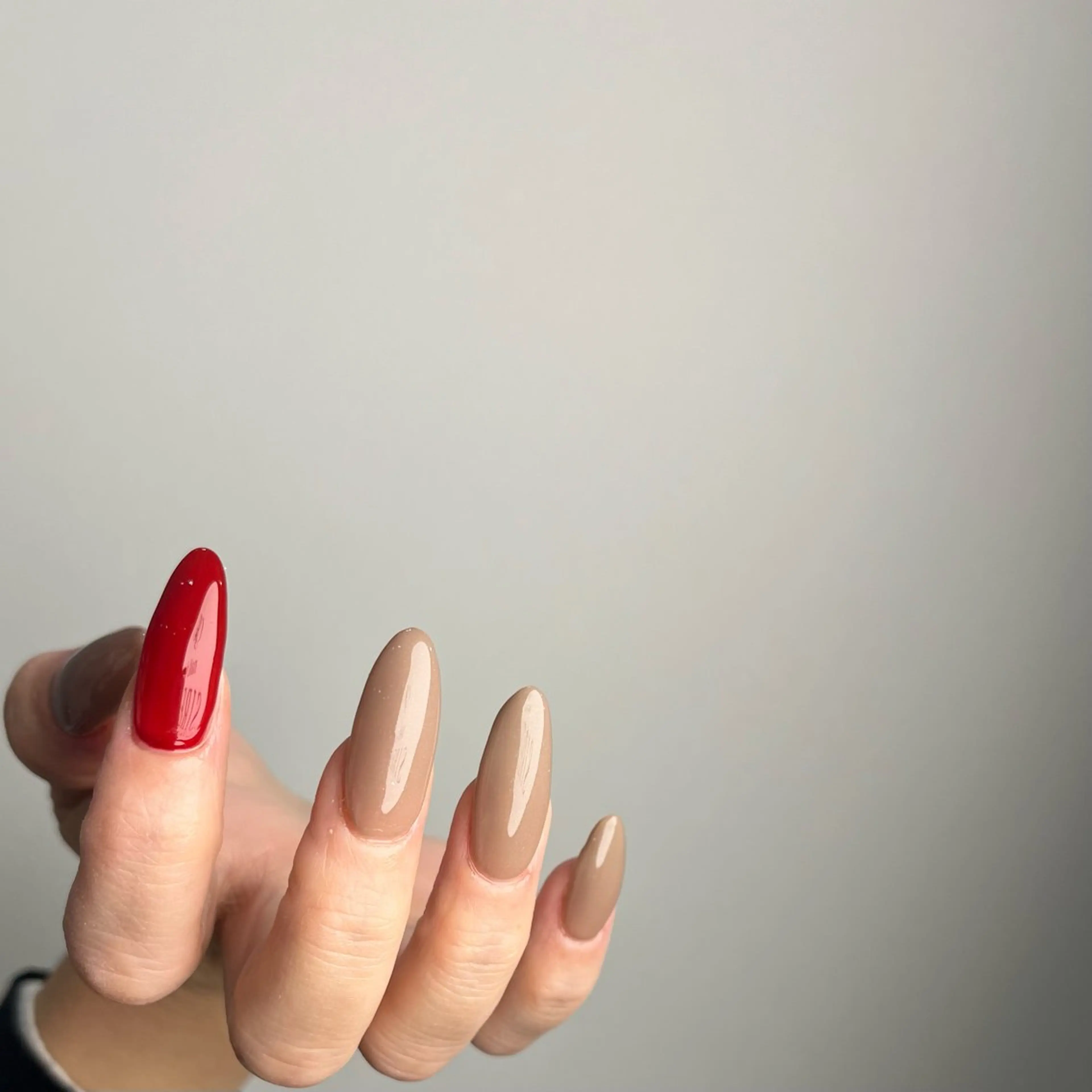 ネイル ハンドネイル フットネイル Ravi 胡町のネイルデザイン